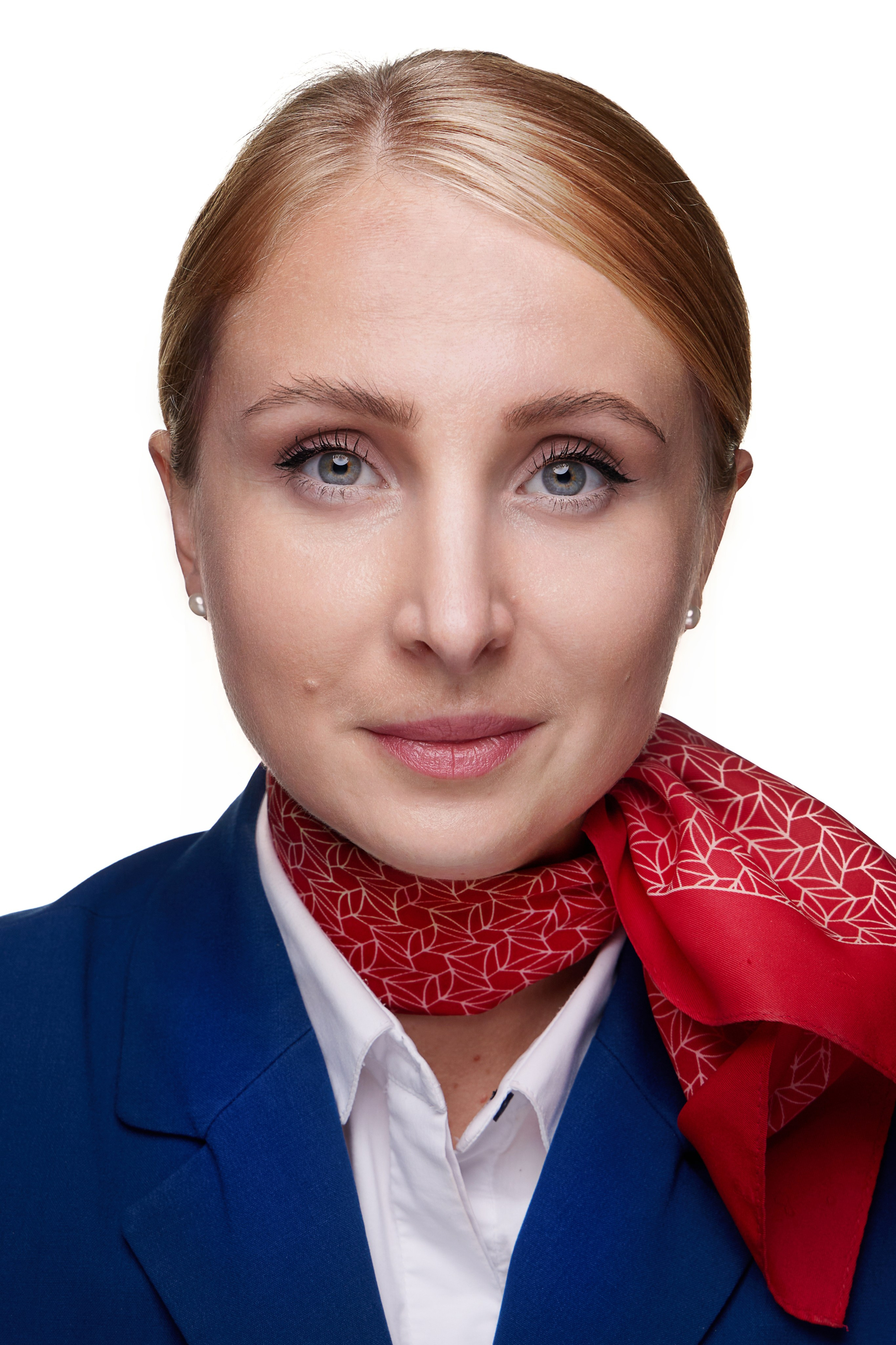 Сделать фото в деловом стиле Зеленограде, бизнес портрет, деловой портрет, фото для резюме. Фото на документы в Зеленограде. Фото на паспорт. Портретная фотостудия ЛукБук. Деловой портрет. Семейный портрет. Предметная фотосъемка