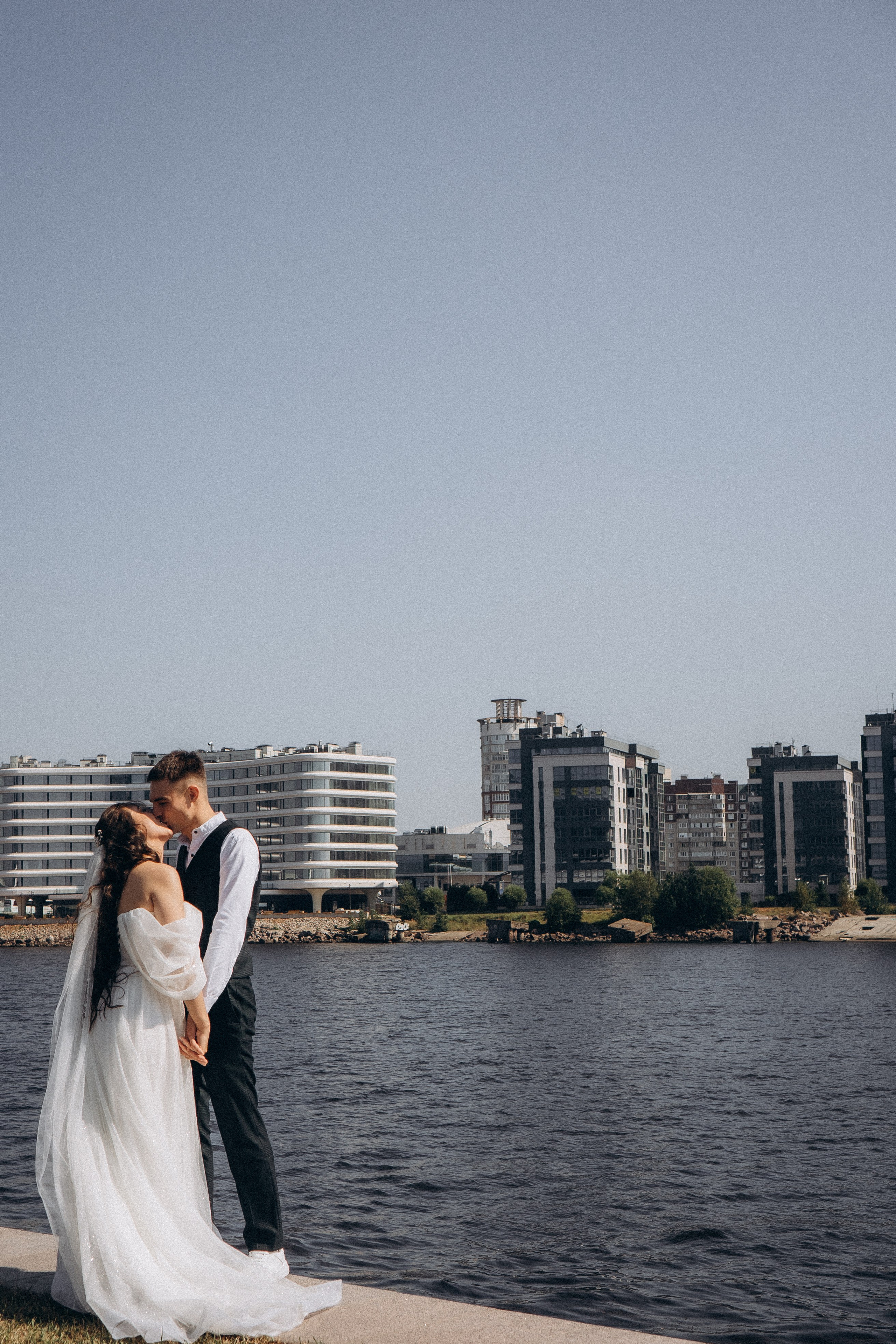 СВАДЕБНАЯ СЬЕМК В ПАРКЕ 300-ЛЕТИЯ. Профессиональный фотограф, Санкт-Петербург — Виктория Богомолова