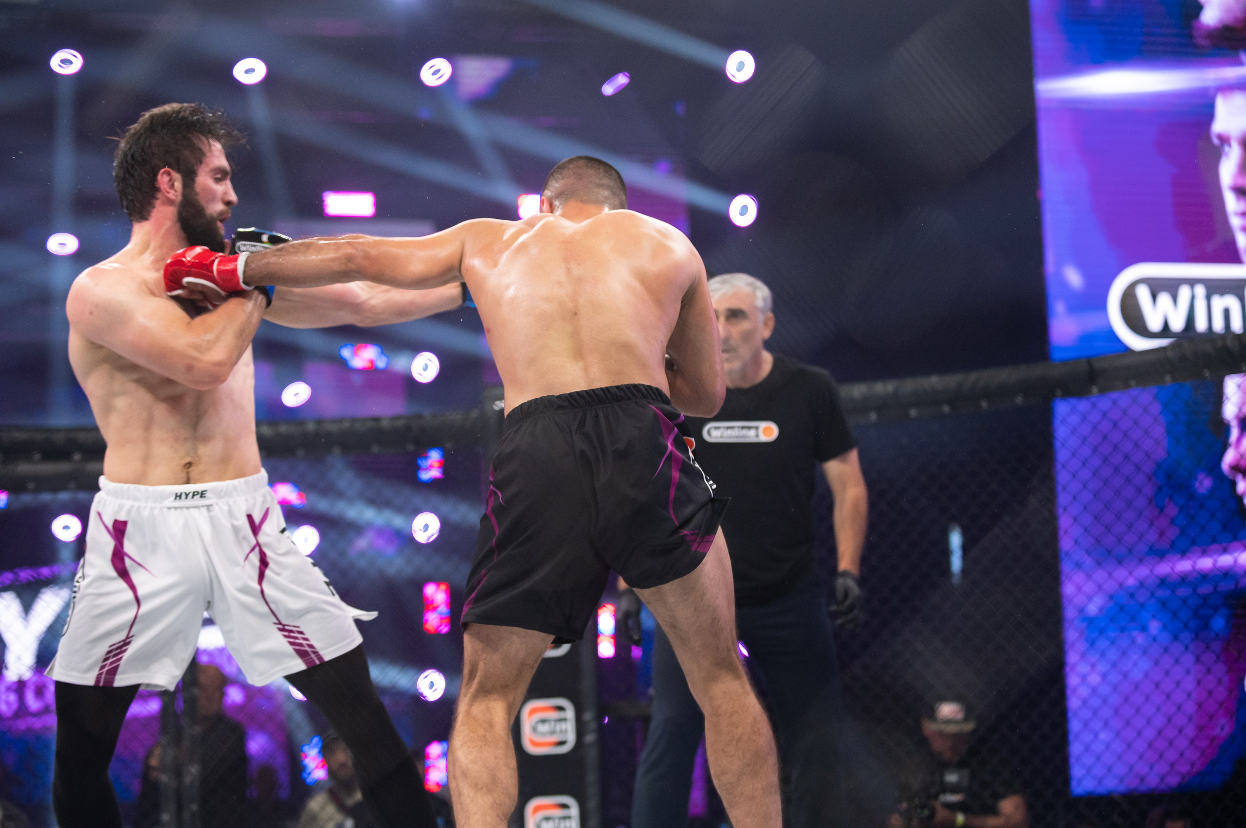 Бои. Репортажный фотограф в Красной Поляне и Сочи Павлюченко Екатерина