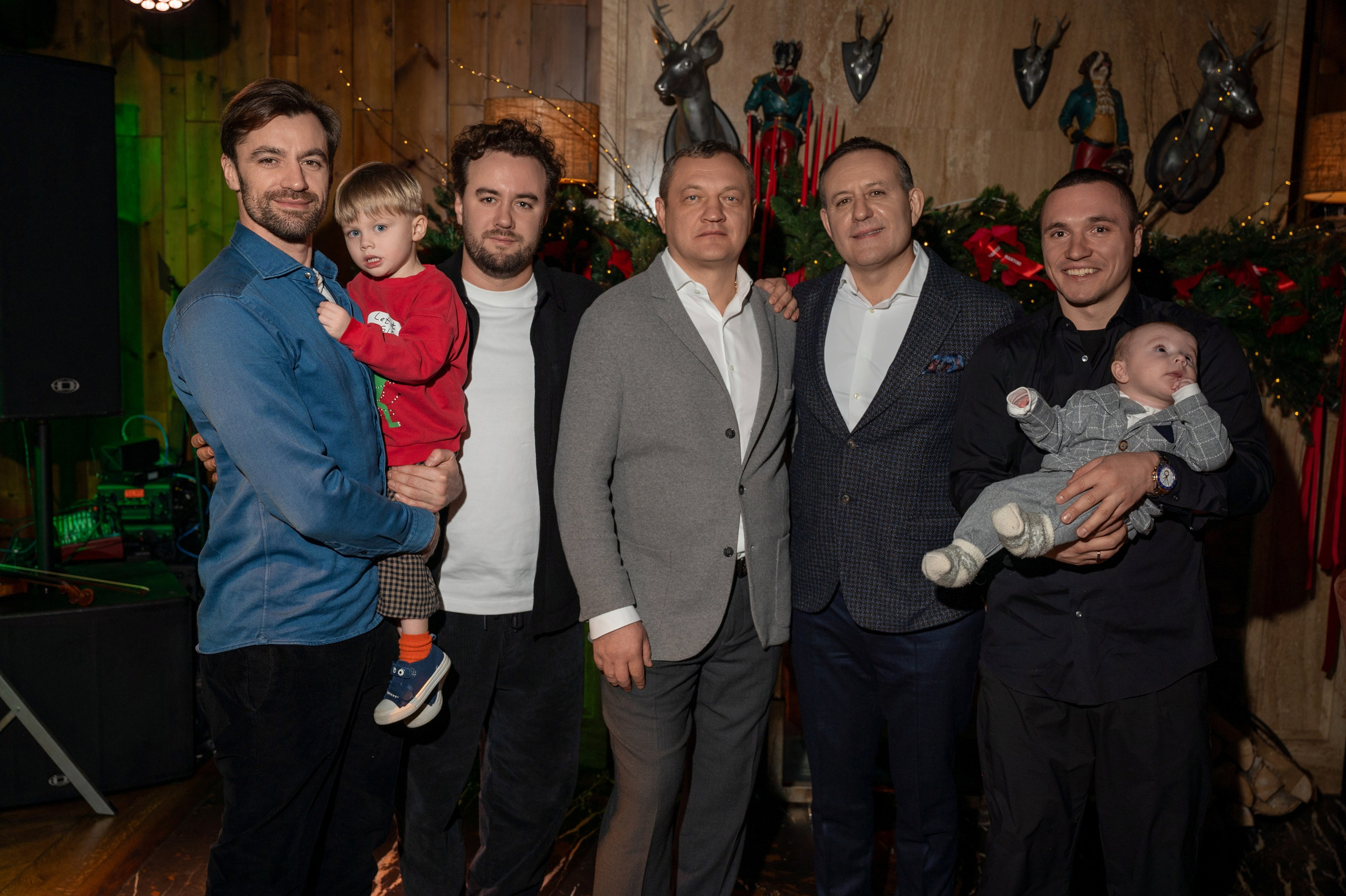 Новый год 2025 в ресторане Red Fox. Репортажный фотограф в Красной Поляне и Сочи Павлюченко Екатерина