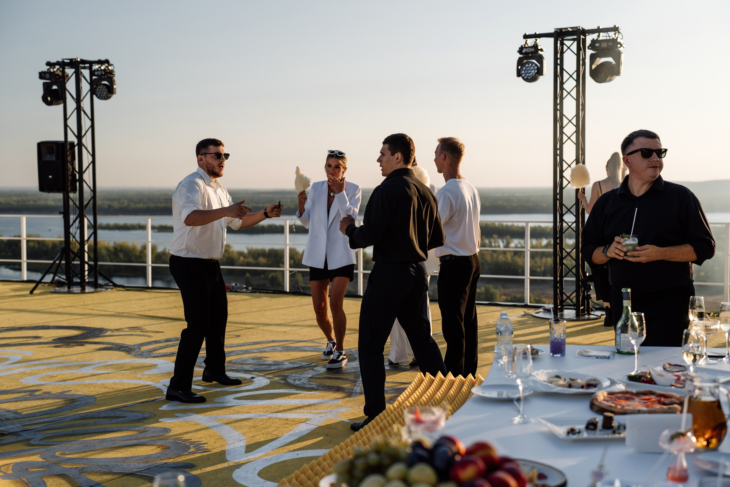 Одним сентябрьским днем 🍂. Свадебный фотограф и видеограф в Тольятти, Самаре и Москве — Арзу Магеррамов