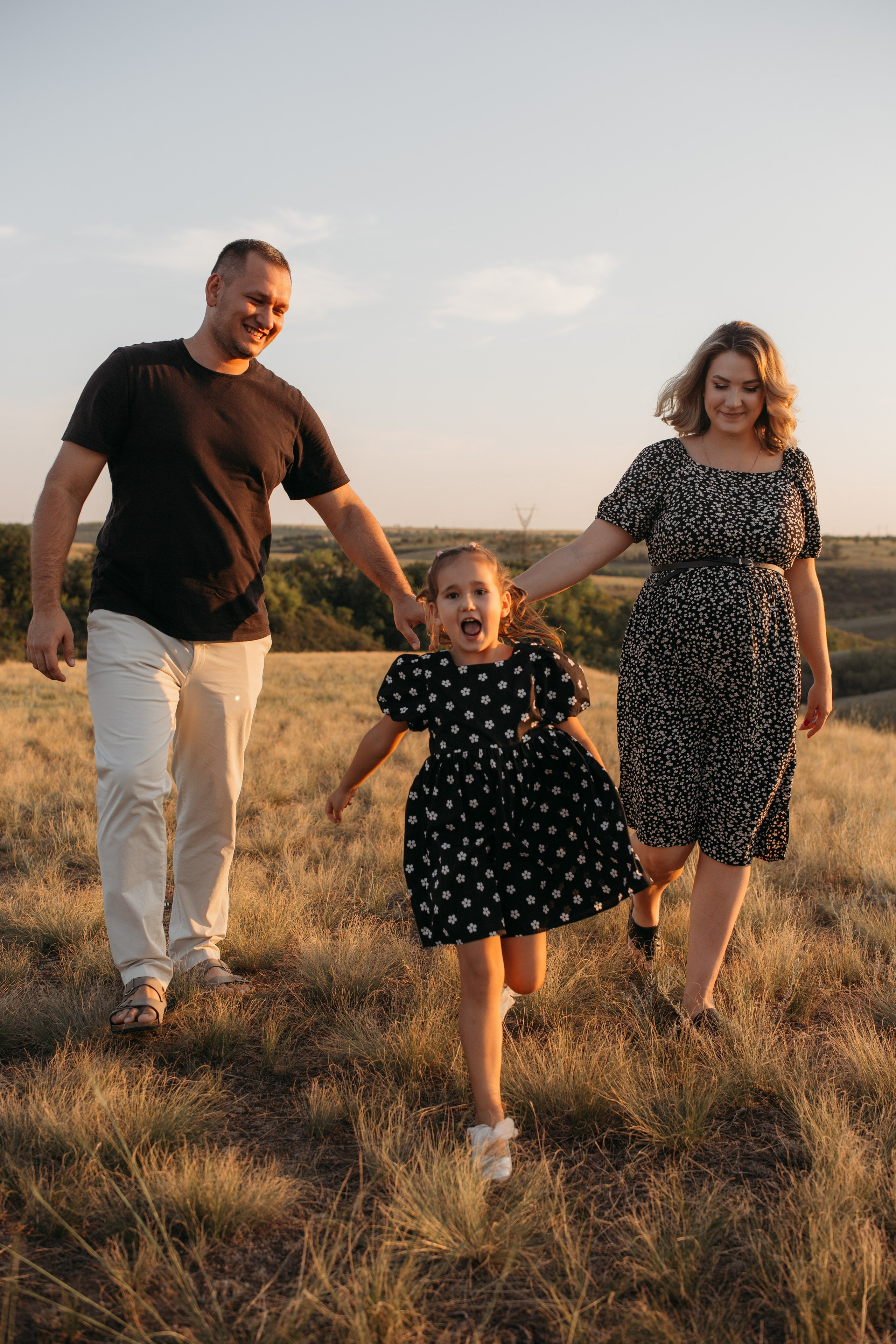 Виталий, Оля, Ангелиша. Семейный фотограф в Волгограде Надежда Головко
