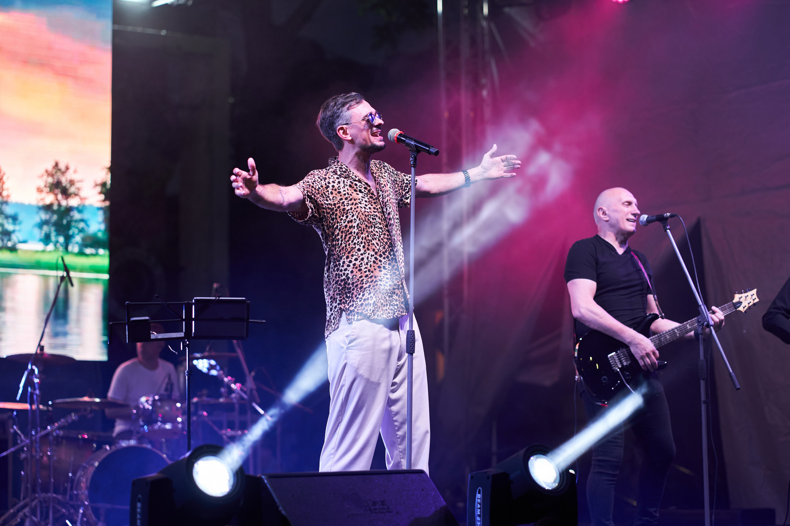 Группа Живая вода. Услуги фотографа в Смоленске. Фотограф на свадьбу