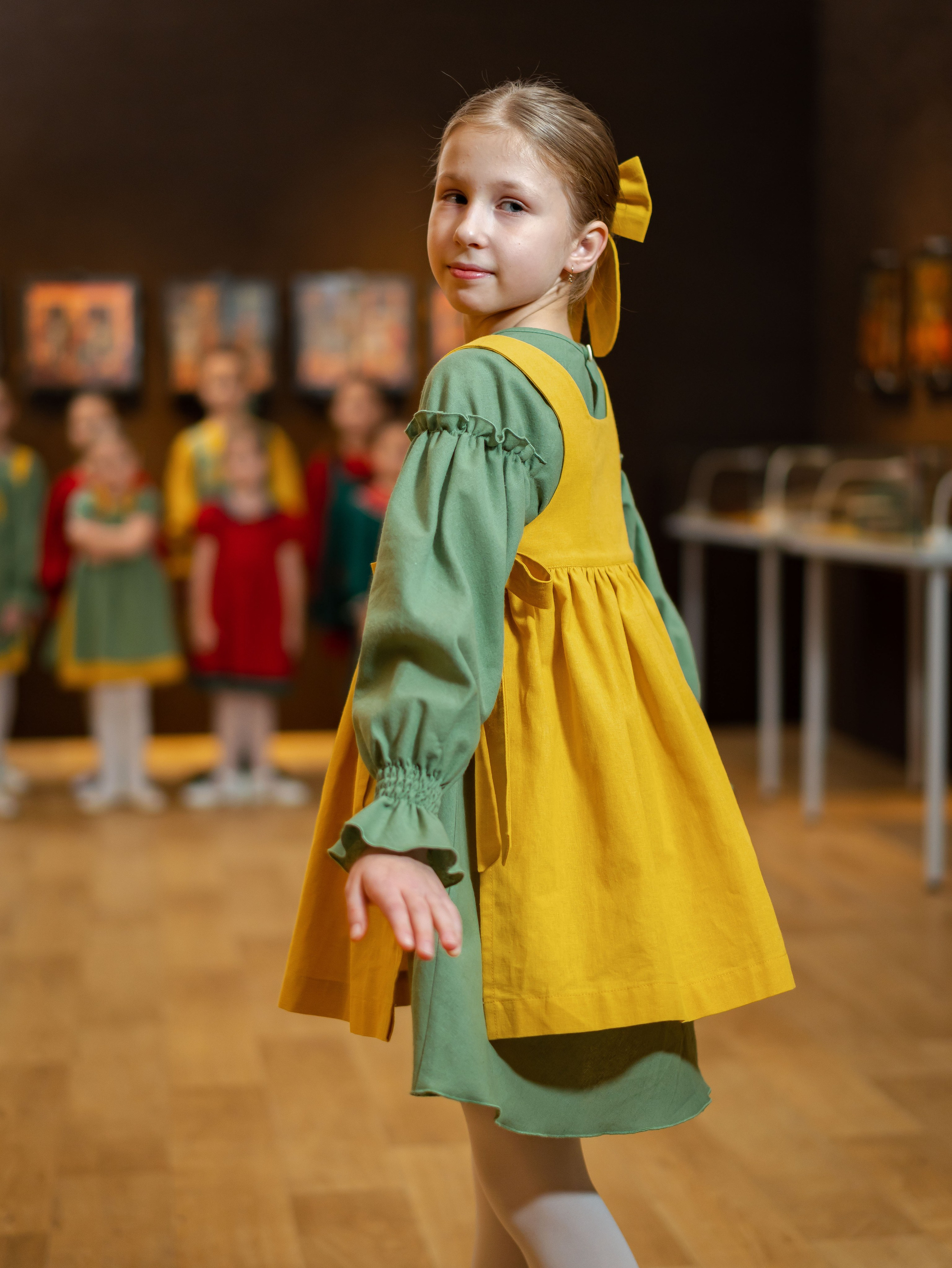 Показ одежды в рамках выставки «105. Лучшее». Фотограф Москва