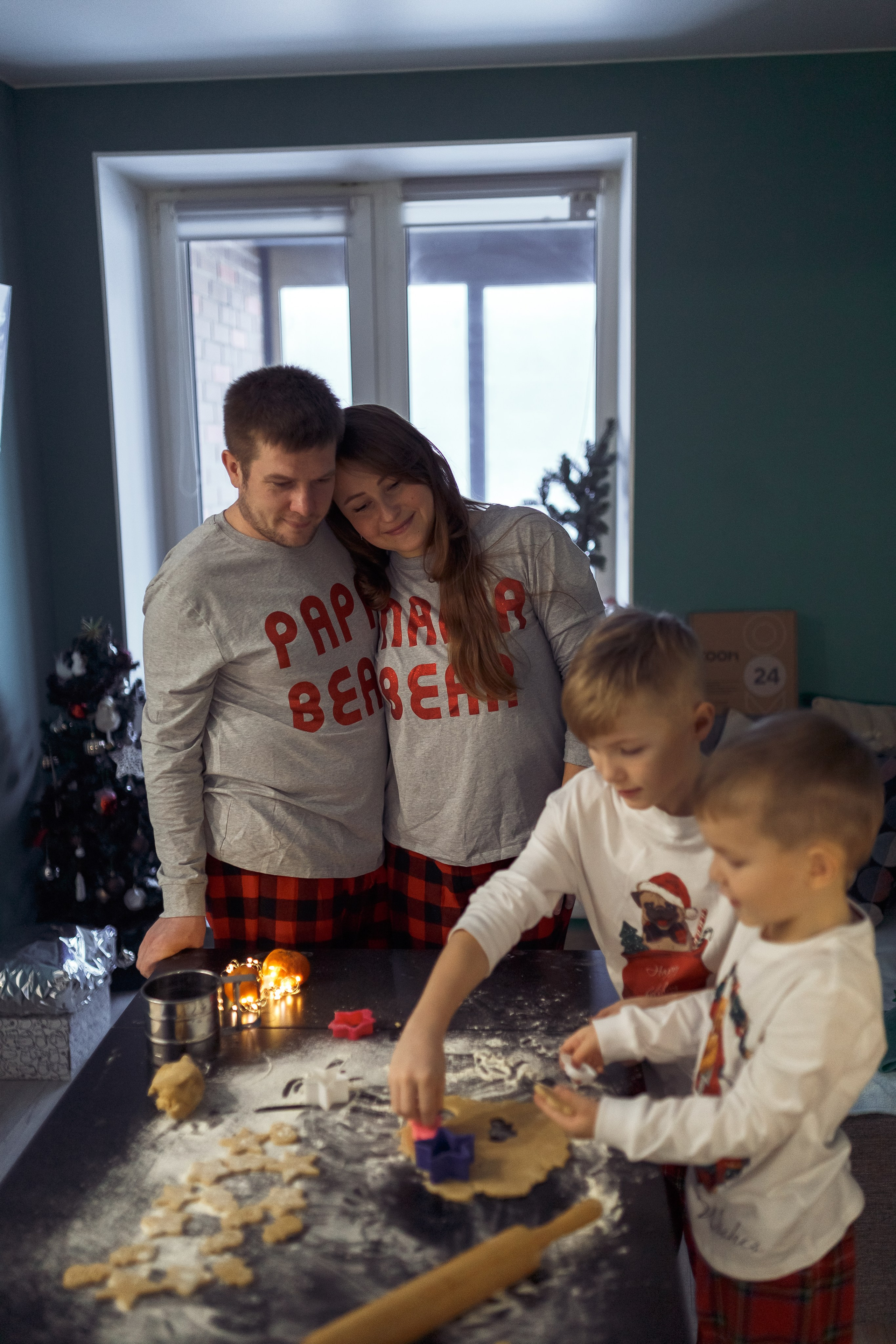 Новогодние печеньки в гостях у Полины и ее семьи. Елена Семейный фотограф Санкт-Петербург