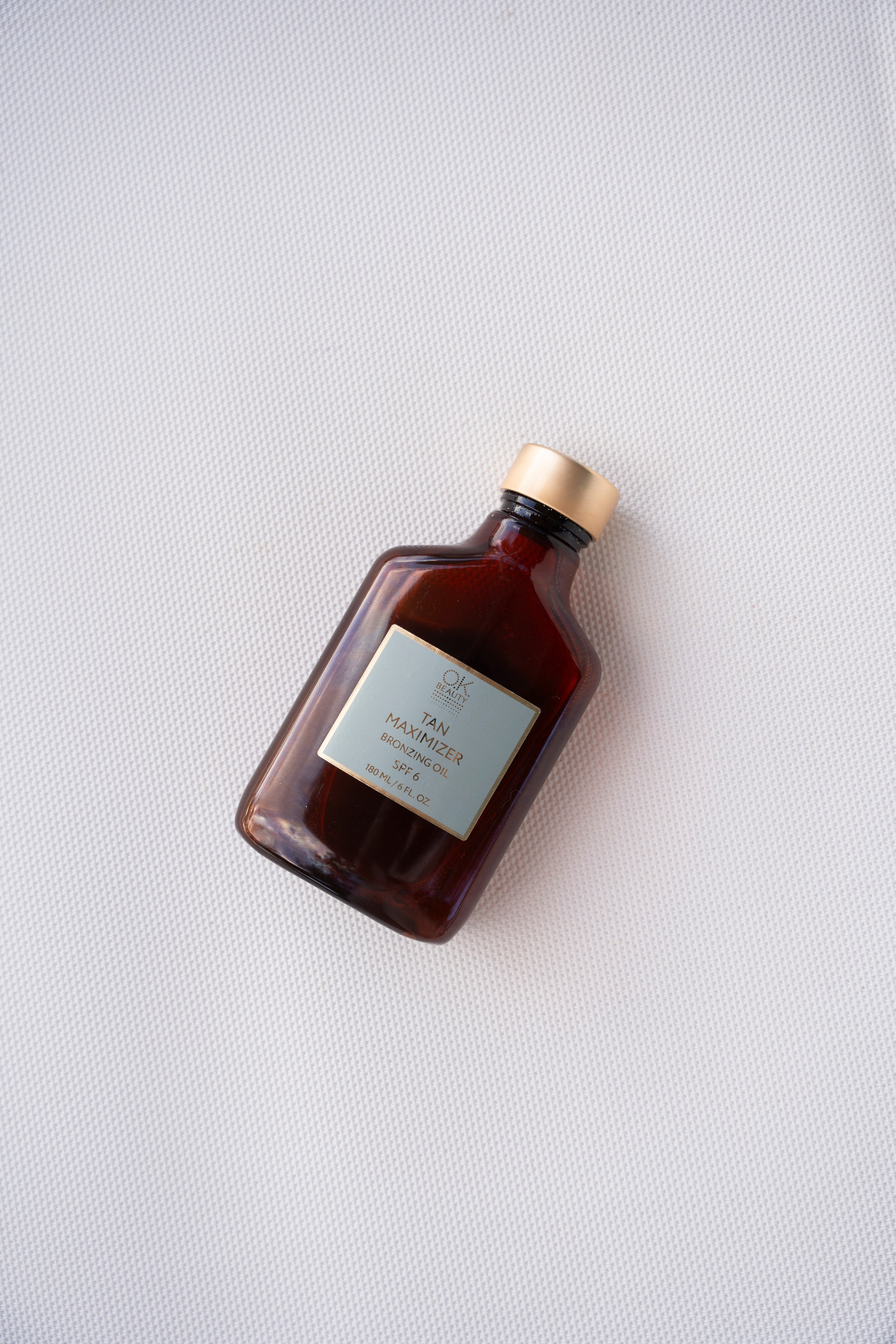 TAN SPF15. Brand designer | photographer | model