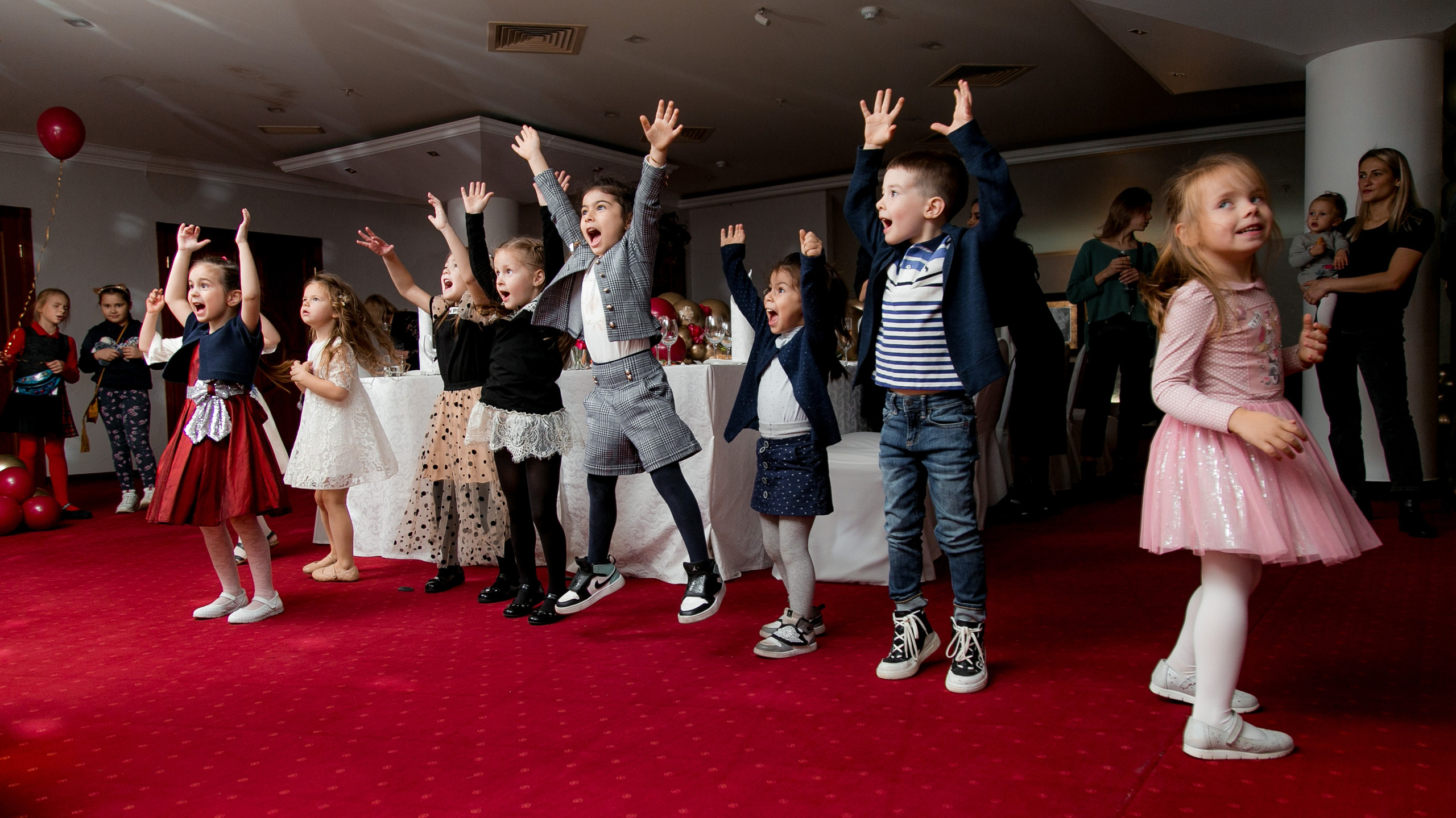 Фотосъемка детского Дня рождения Анечки. Репортажный фотограф Борис Геер