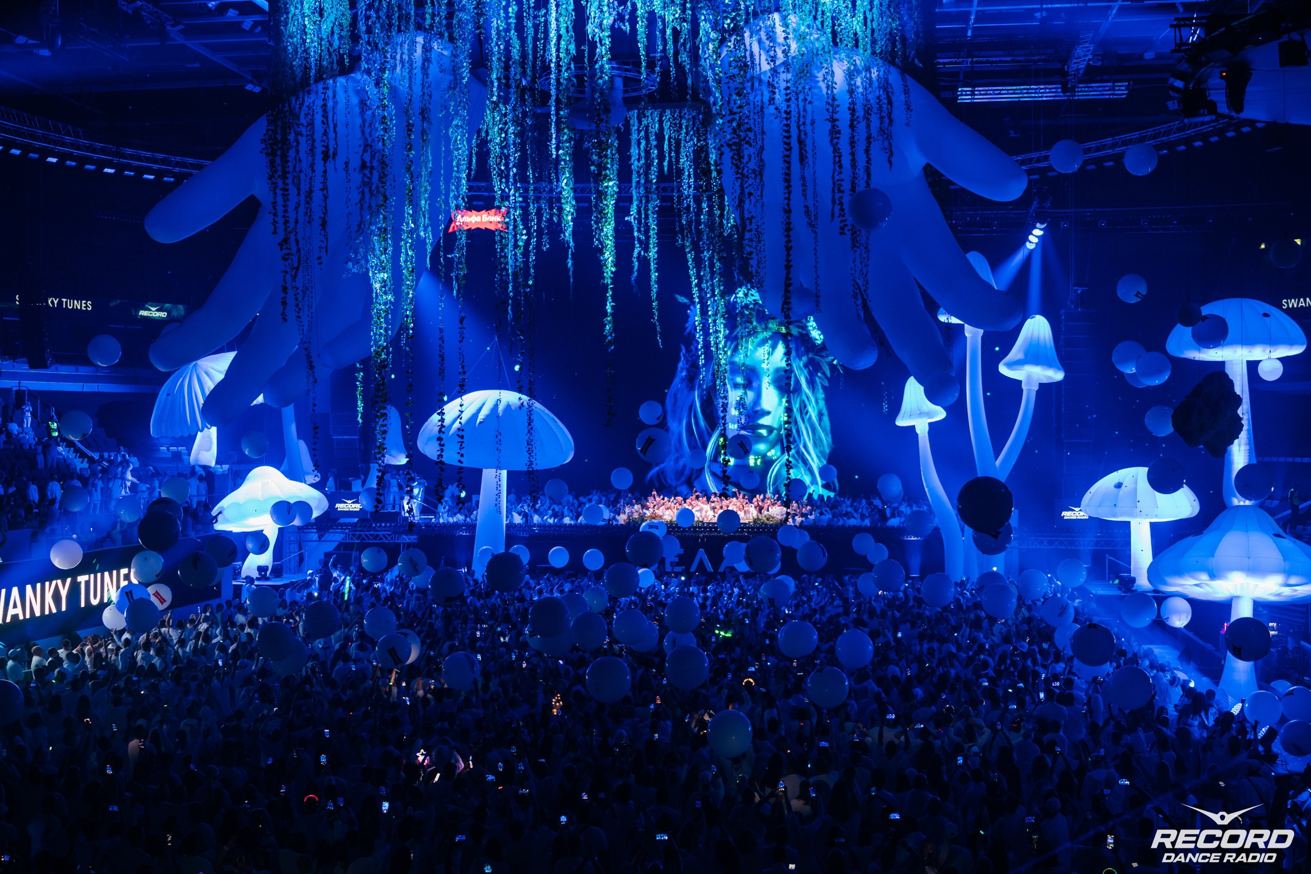 БЕЛАЯ. Репортажный фотограф Санкт-Петербург