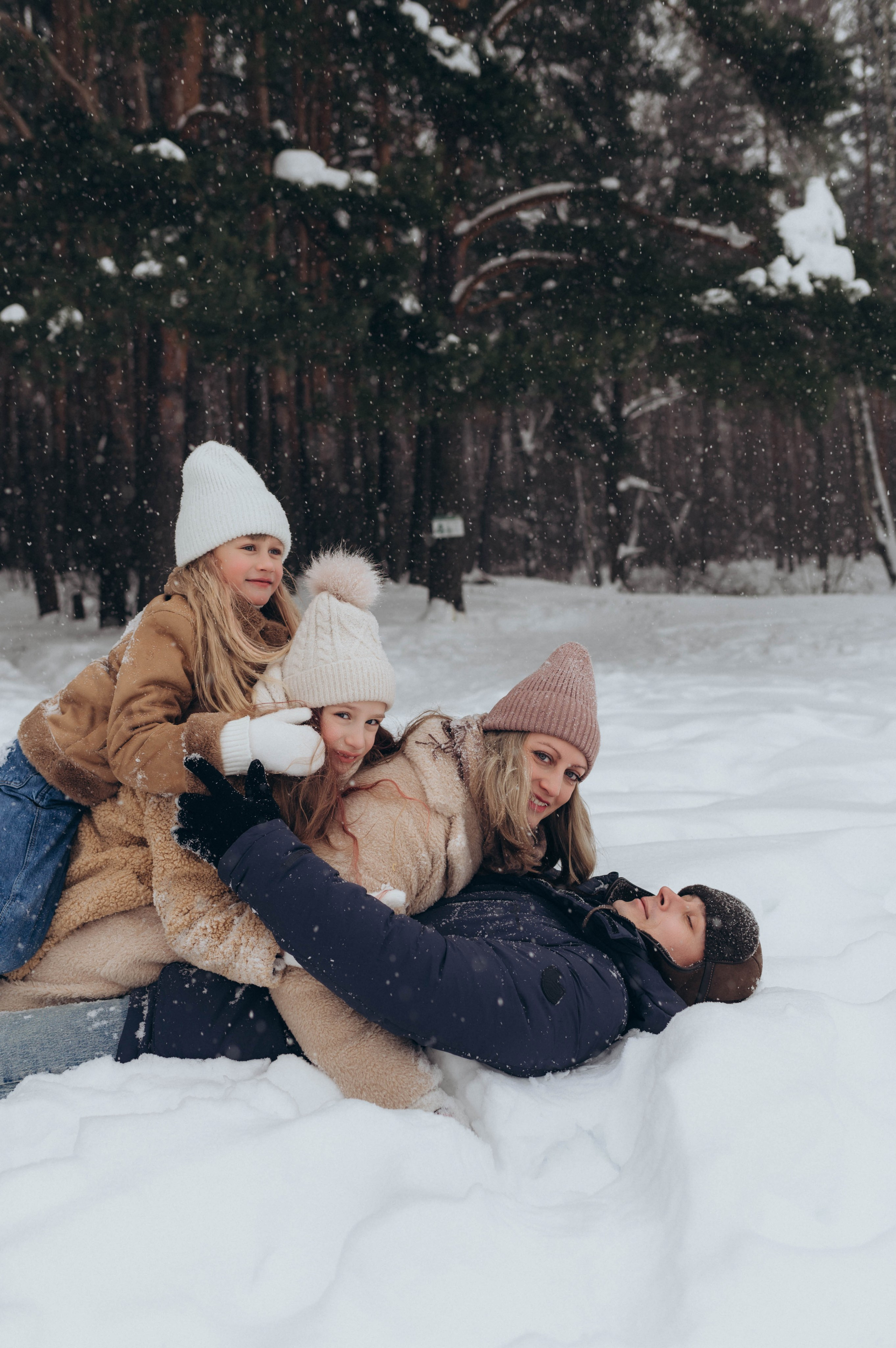 Зимние забавы. Семейный и портретный фотограф Надежда Вылку