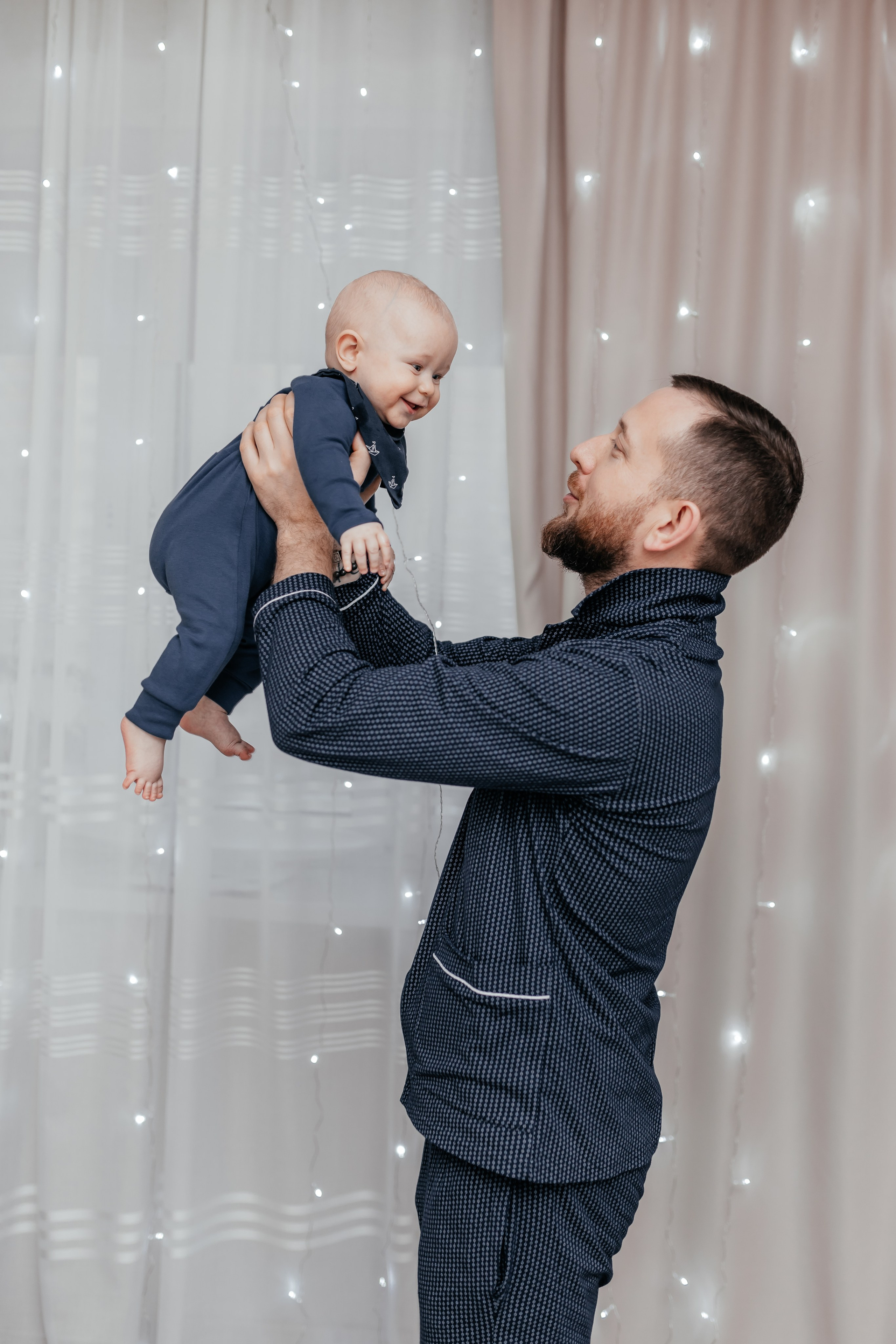 Саша, Кристина, Богдан, Степа. Семейный и домашний фотограф в Москве и МО Королева Валерия