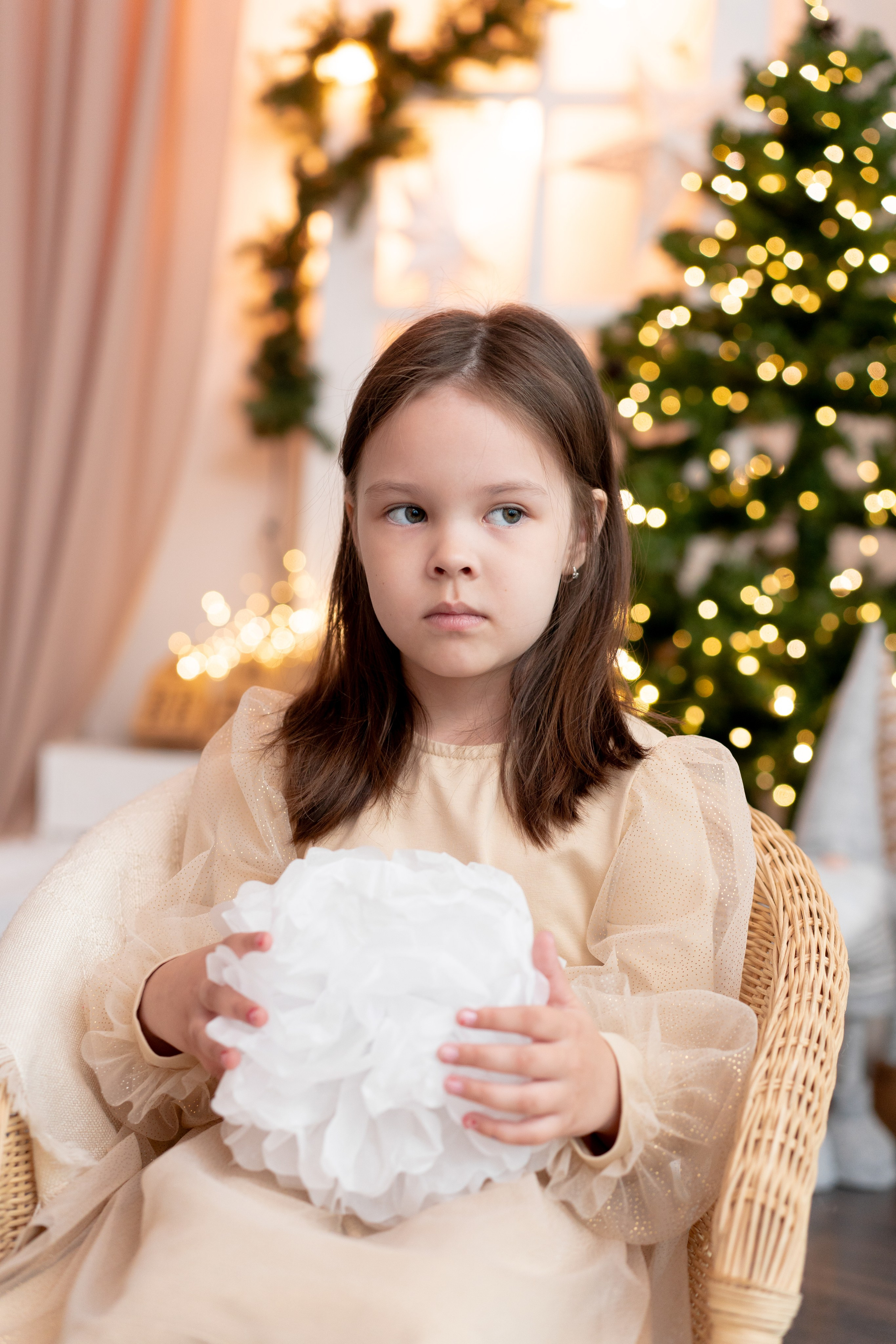 Оливия и Алина с мамой и папой. Детская, семейная фотостудия в Санкт-Петербурге