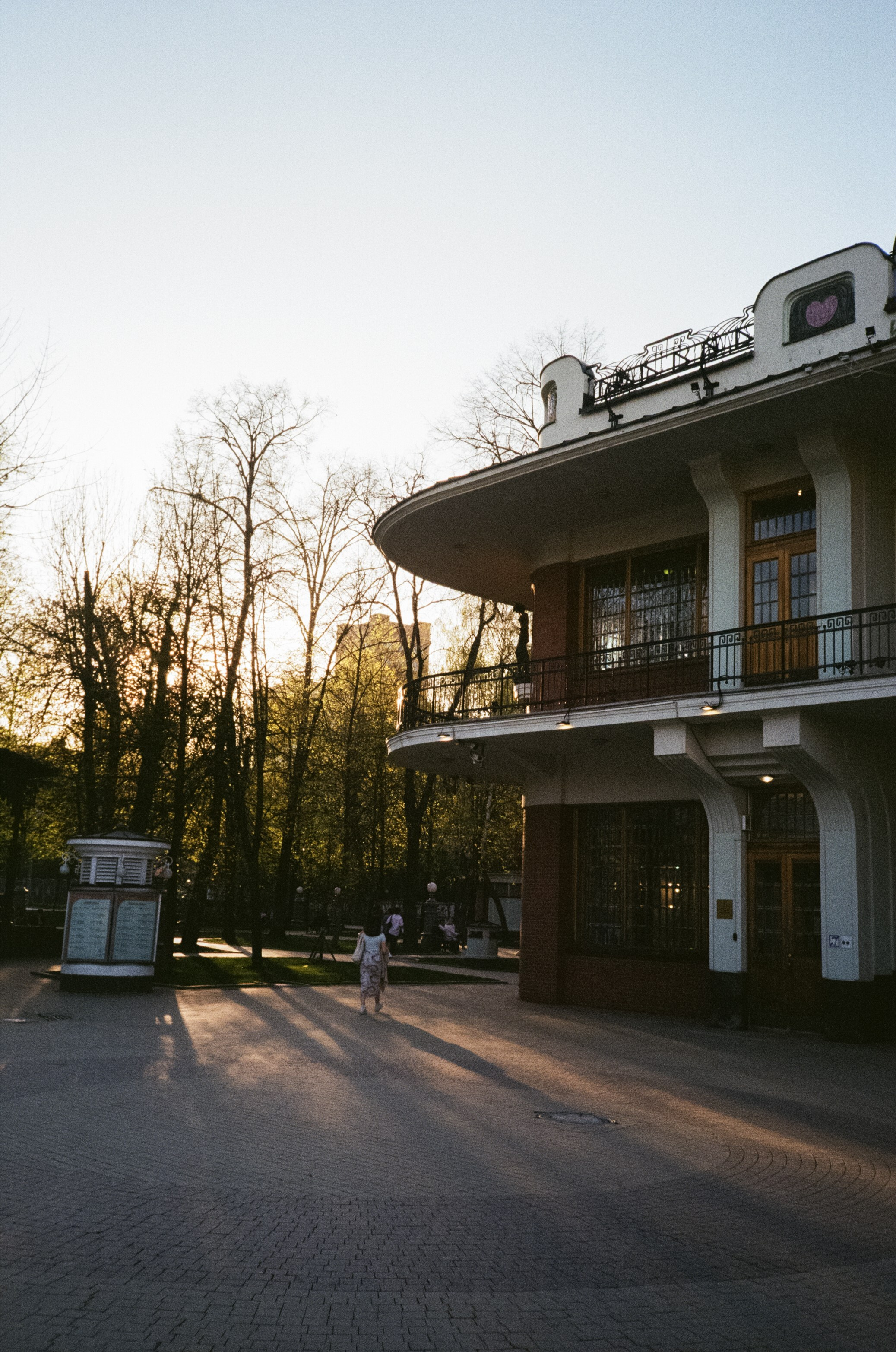 Малый Каретный, Петровка, Сад Эрмитаж | Konica Big Mini BM-301 Black | Kodak Color Plus 200