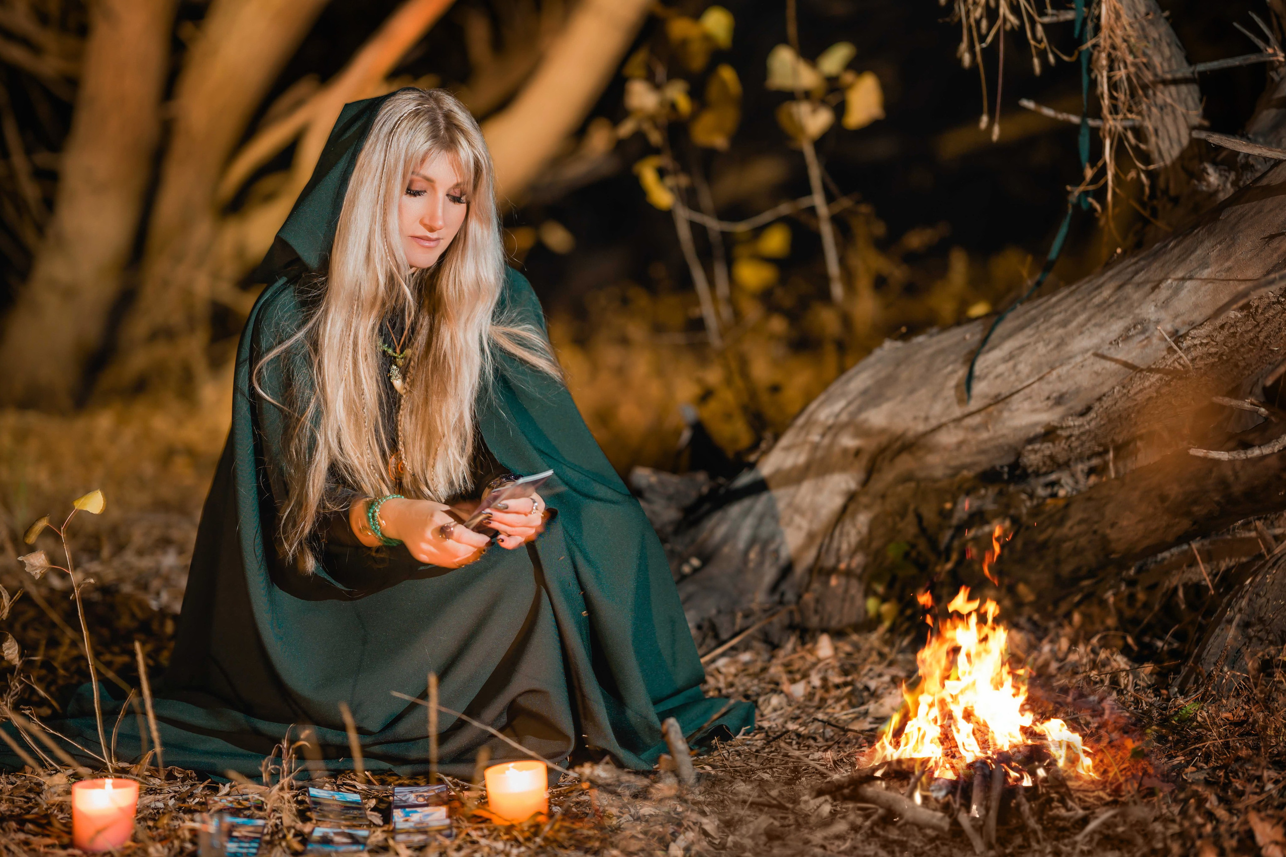 Ведьма в лесу. Фотограф Валентина Полунина