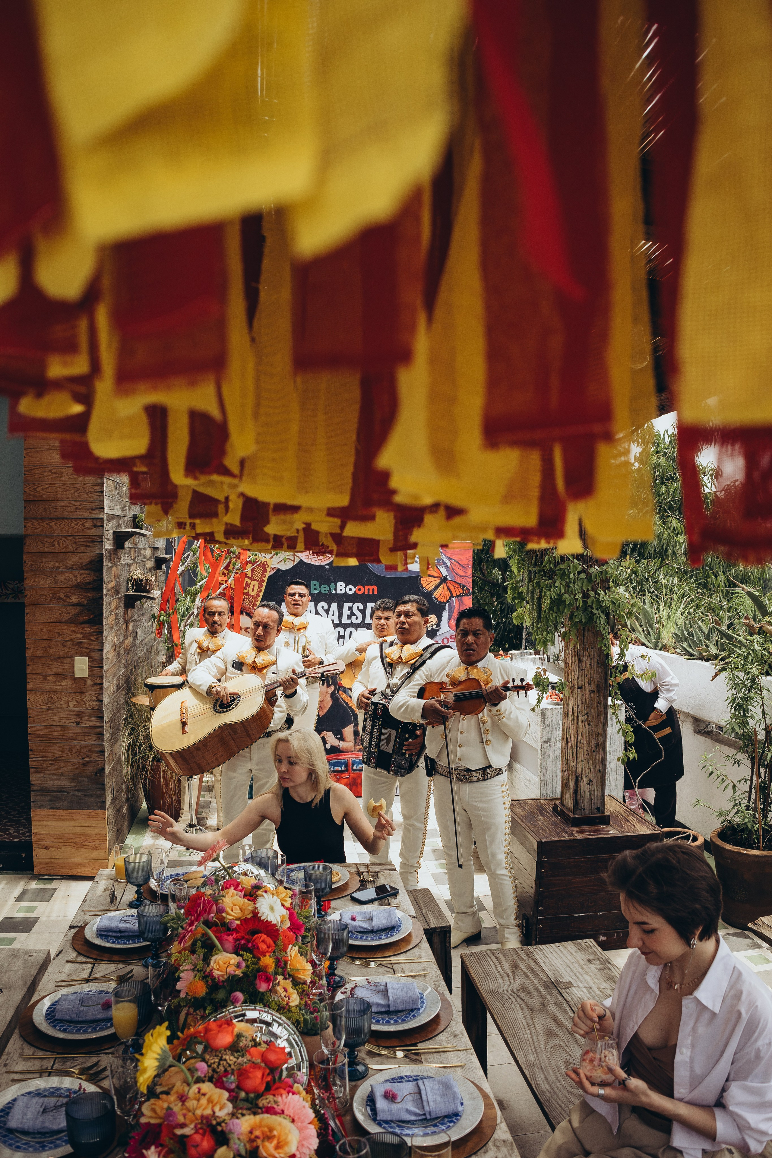 Office inauguration in Mexico City BetBoom. Irina Krokhaleva. Family & couple photographer in Yekaterinburg, Russia