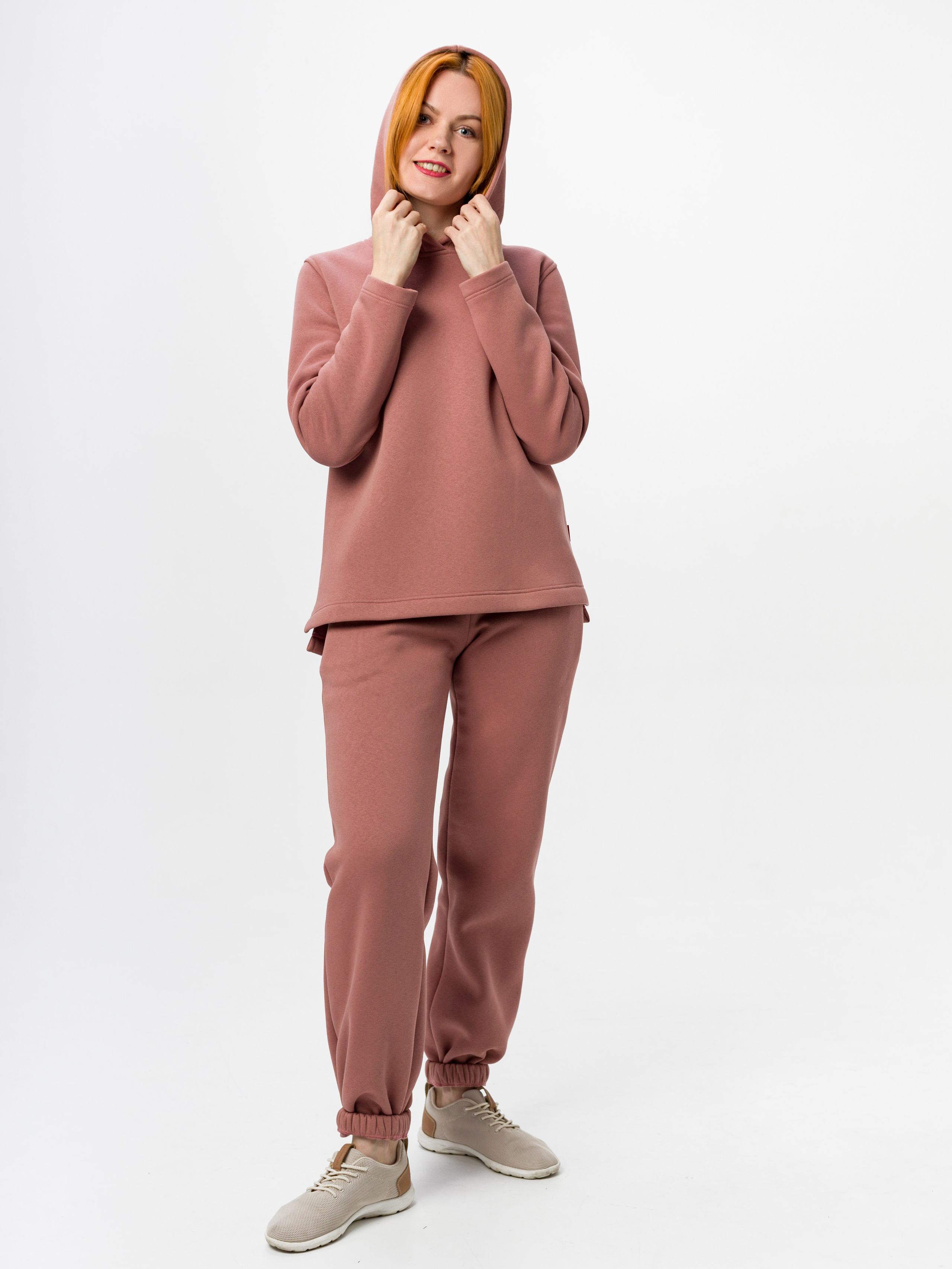 Съемка LookBook для: Motto — WEAR производитель одежды. Фотограф Петрозаводск. Съемка для брендов, индивидуальная съемка