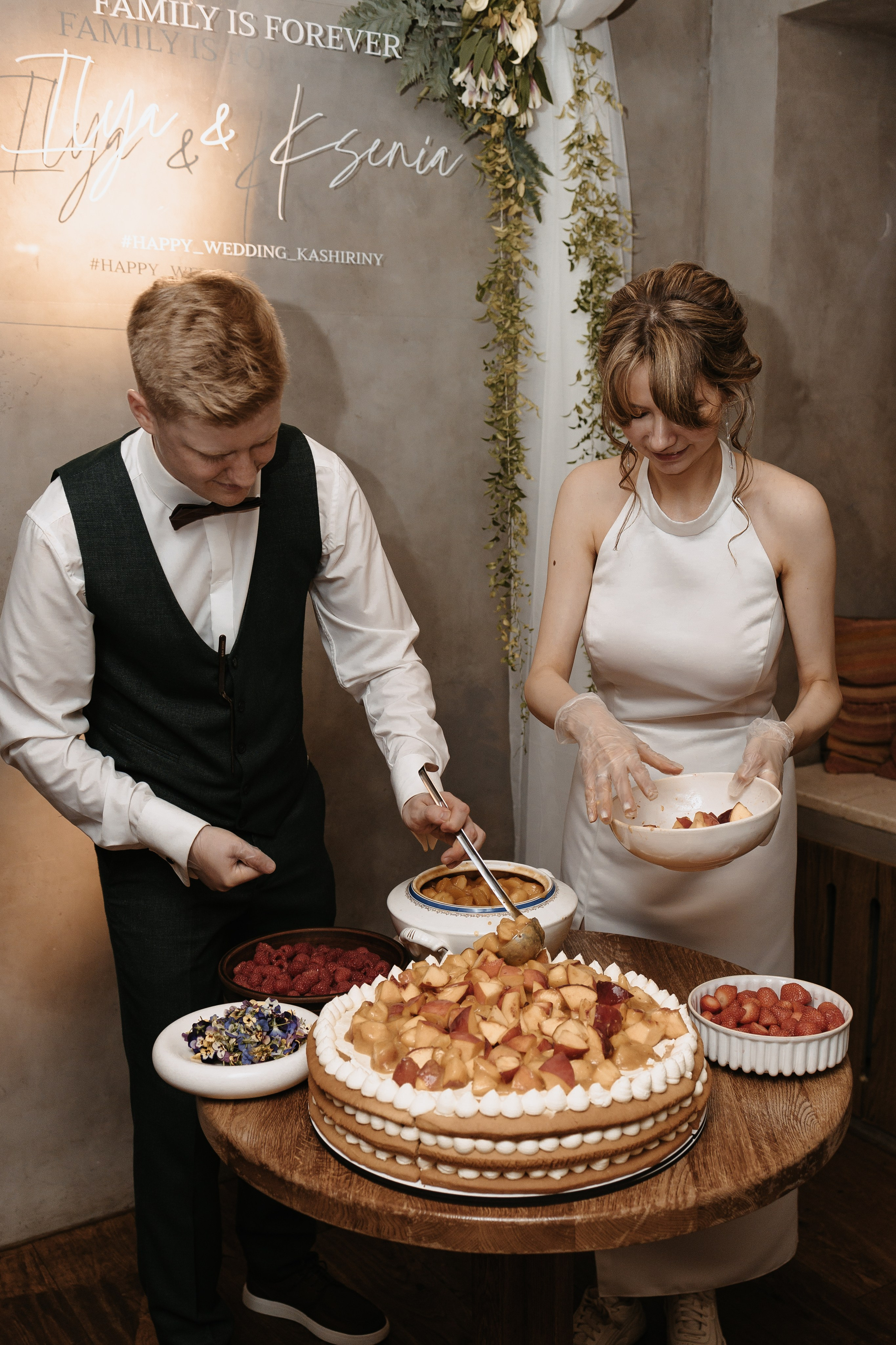 Илья и Ксюша (2024). Свадебный и семейный фотограф в Москве Яна Шувалова