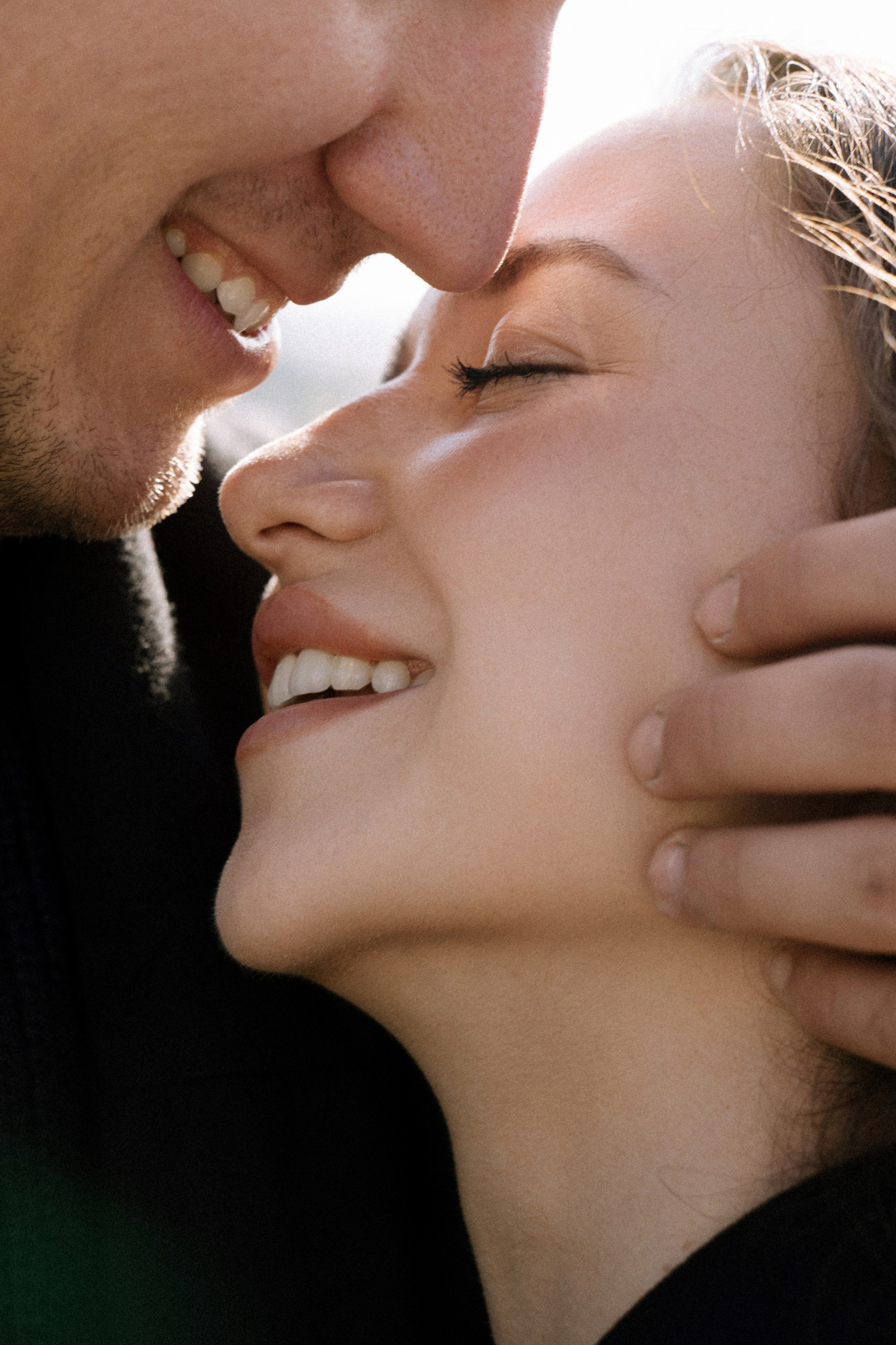 МЕЖДУ СТАРНИЦ И ВЗГЛЯДОВ. Свадебный фотограф в Ростове-на-Дону