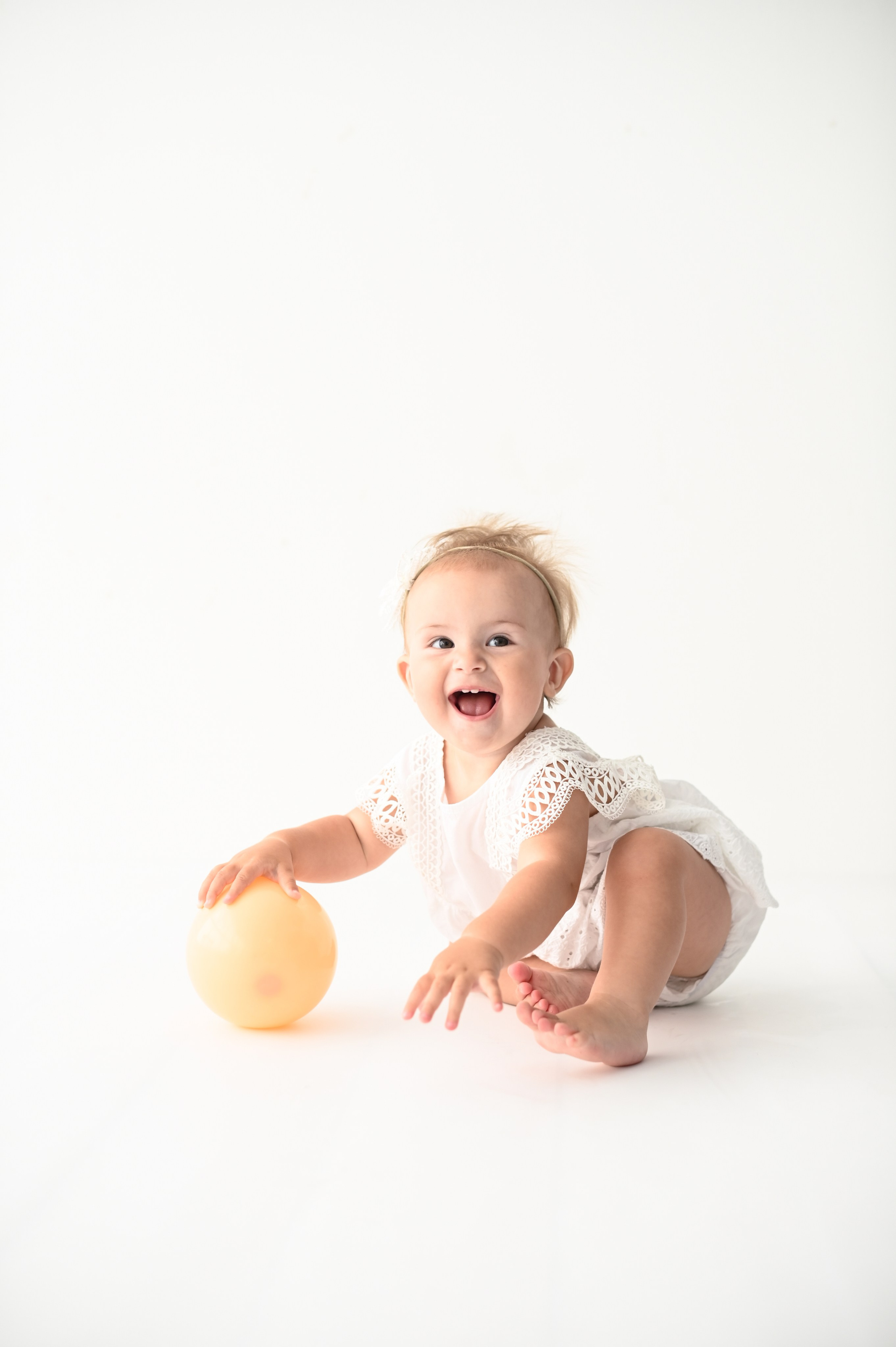 « Годик Девочки ». Фотограф новорожденных во Владивостоке Панова Татьяна