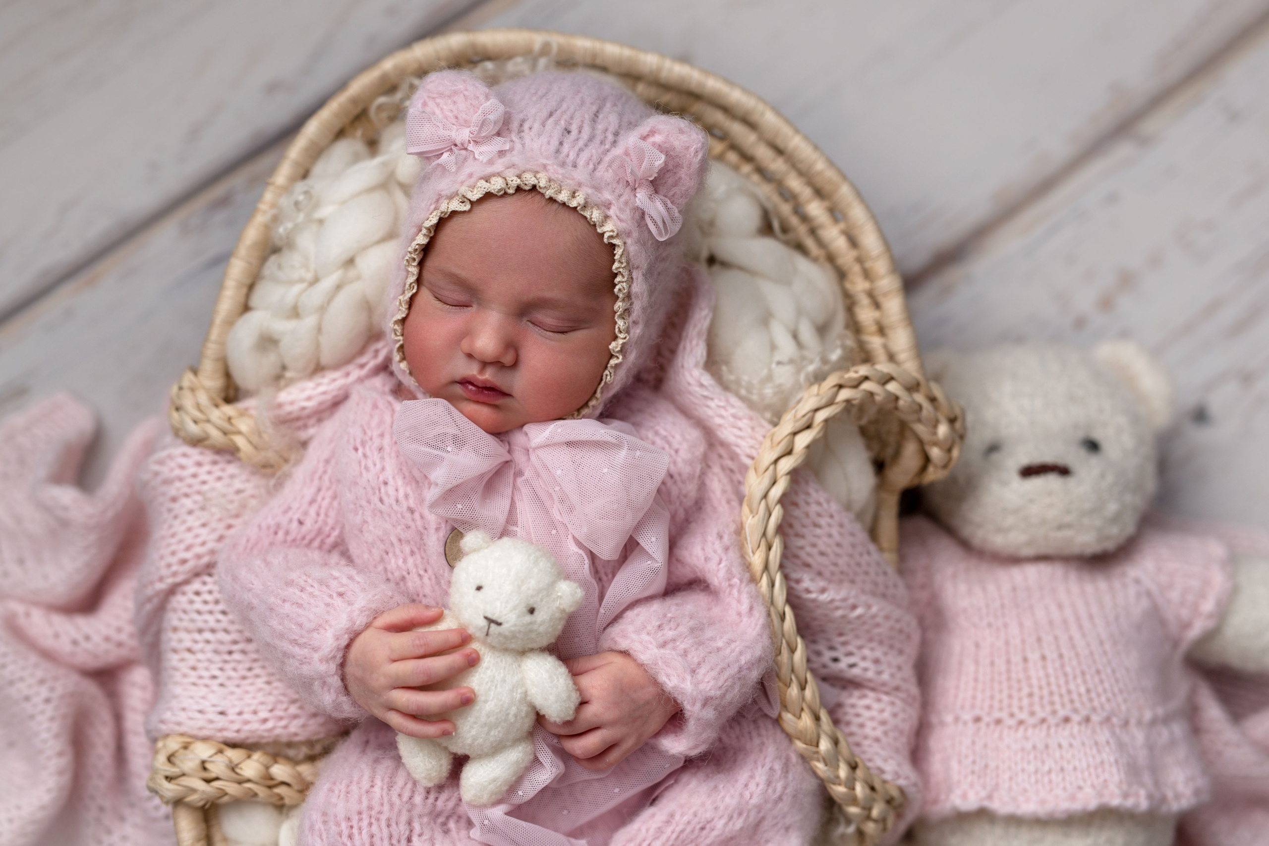 Newborn ДЕВОЧКИ. Фотограф новорожденных в Новосибирске