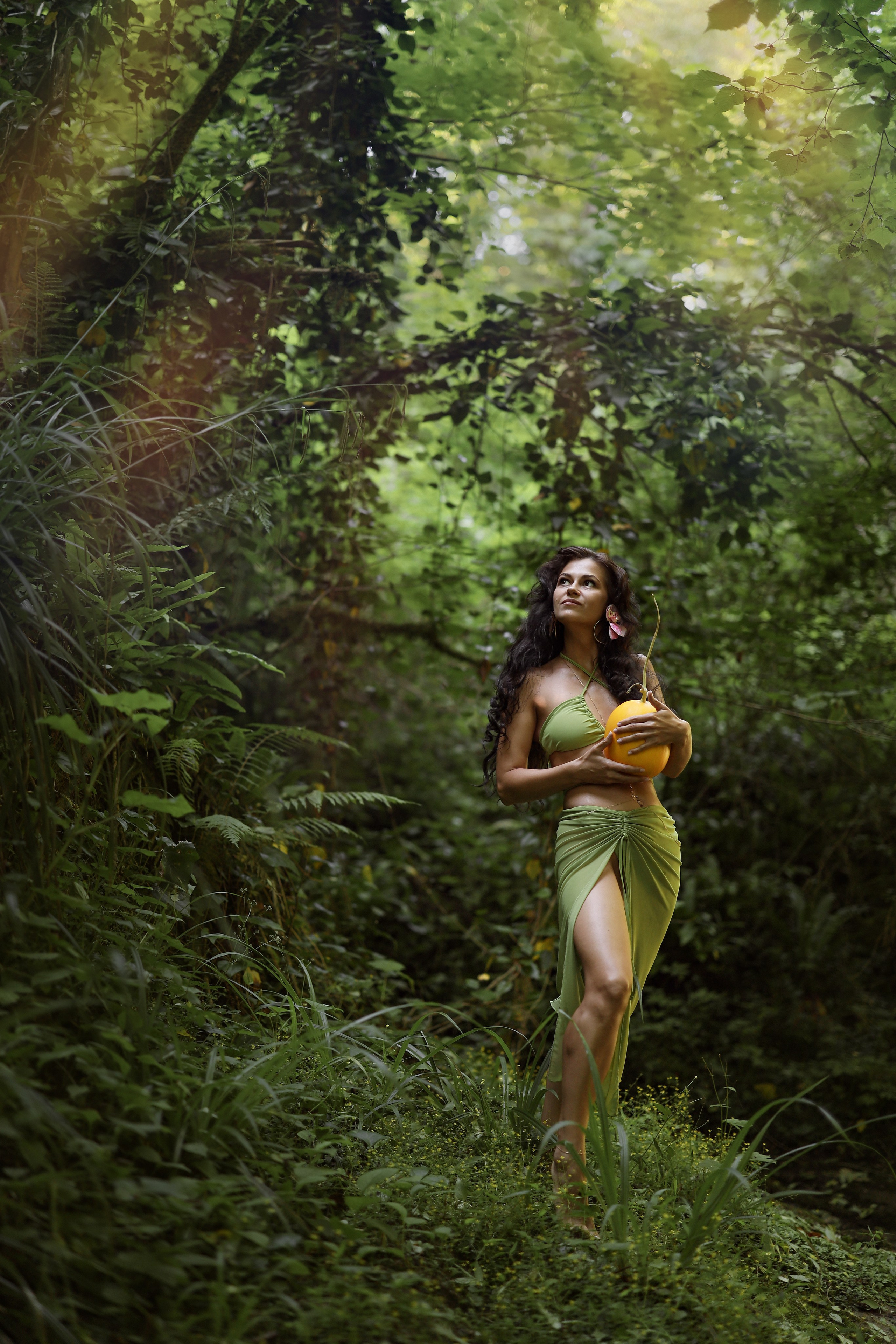 Фотосессия на Водопаде. Абхазия. Свадебный и семейный фотограф в Абхазии Жанна Соснина