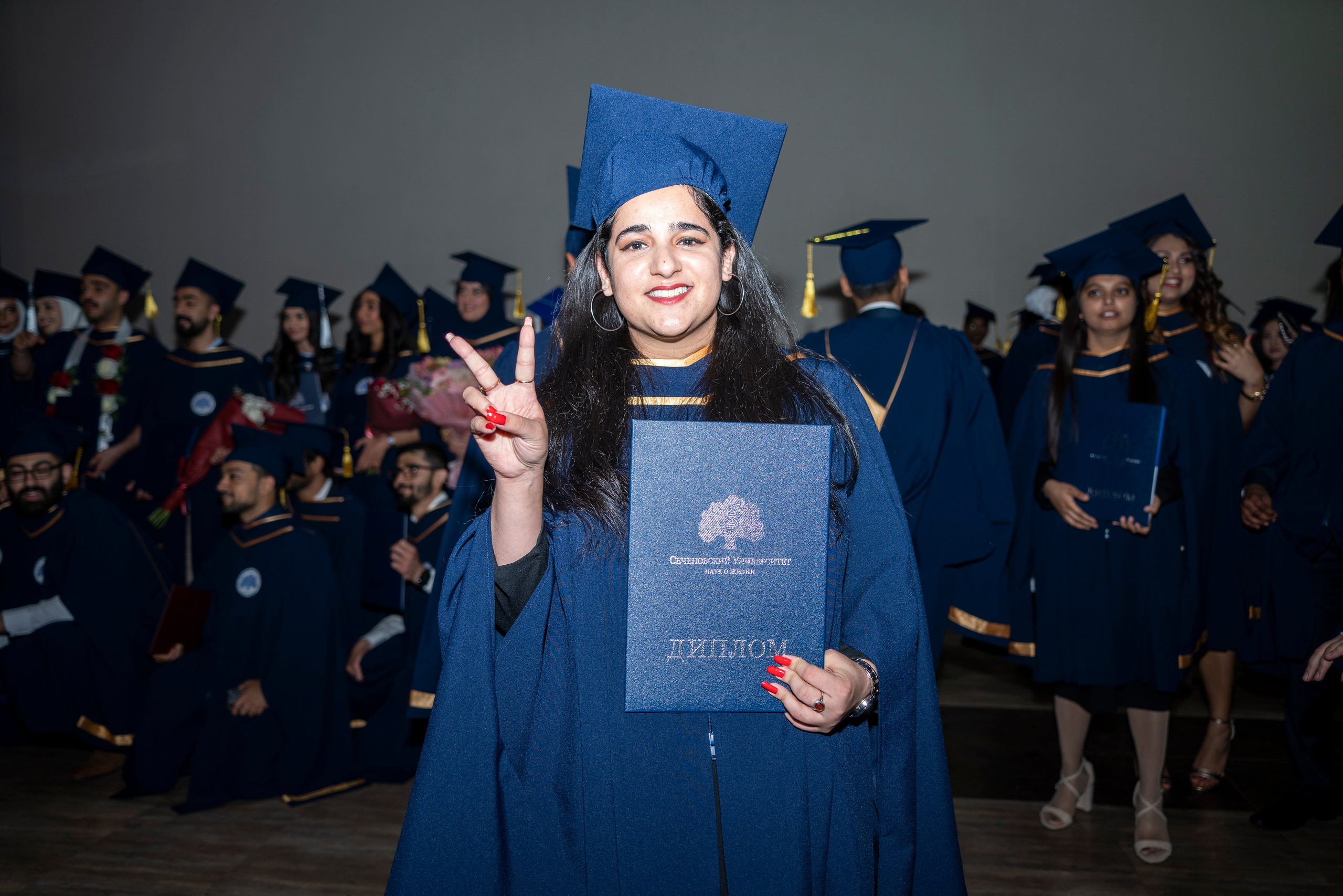 Выпускные. Фотограф-видеограф. Предметные, портретные и репортажные съемки