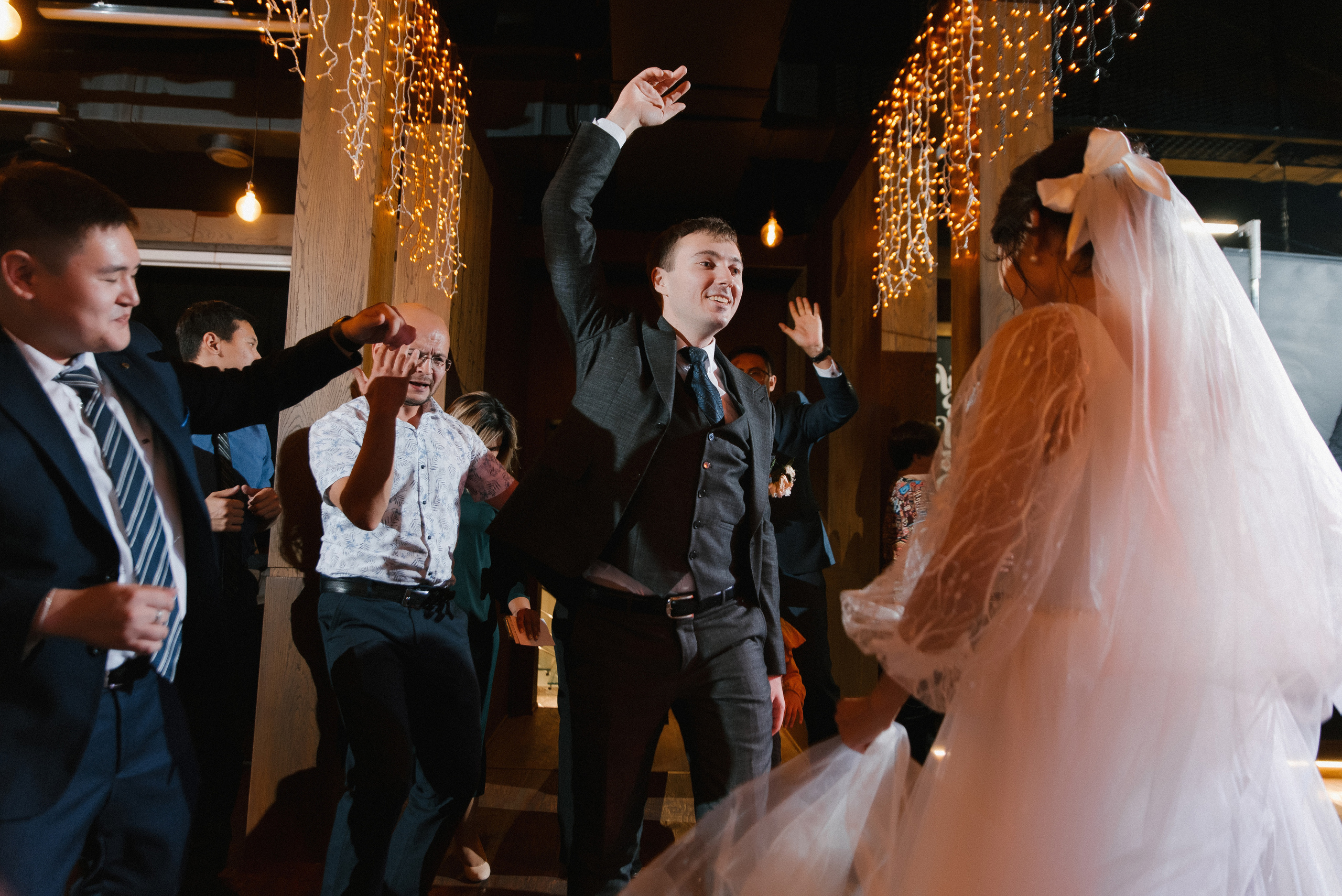 Дмитрий & Анель. Фотограф Даурен Абилхаятов