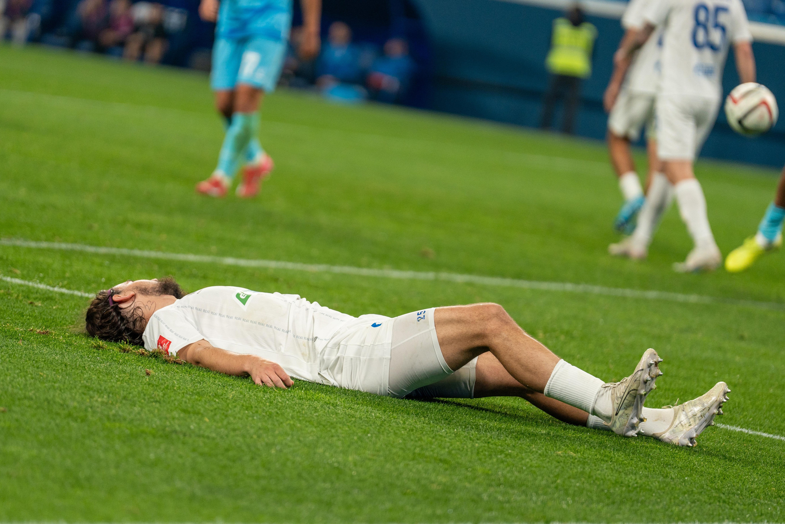 Спортивный фотограф Санкт-Петербург запечатлел момент падения игрока