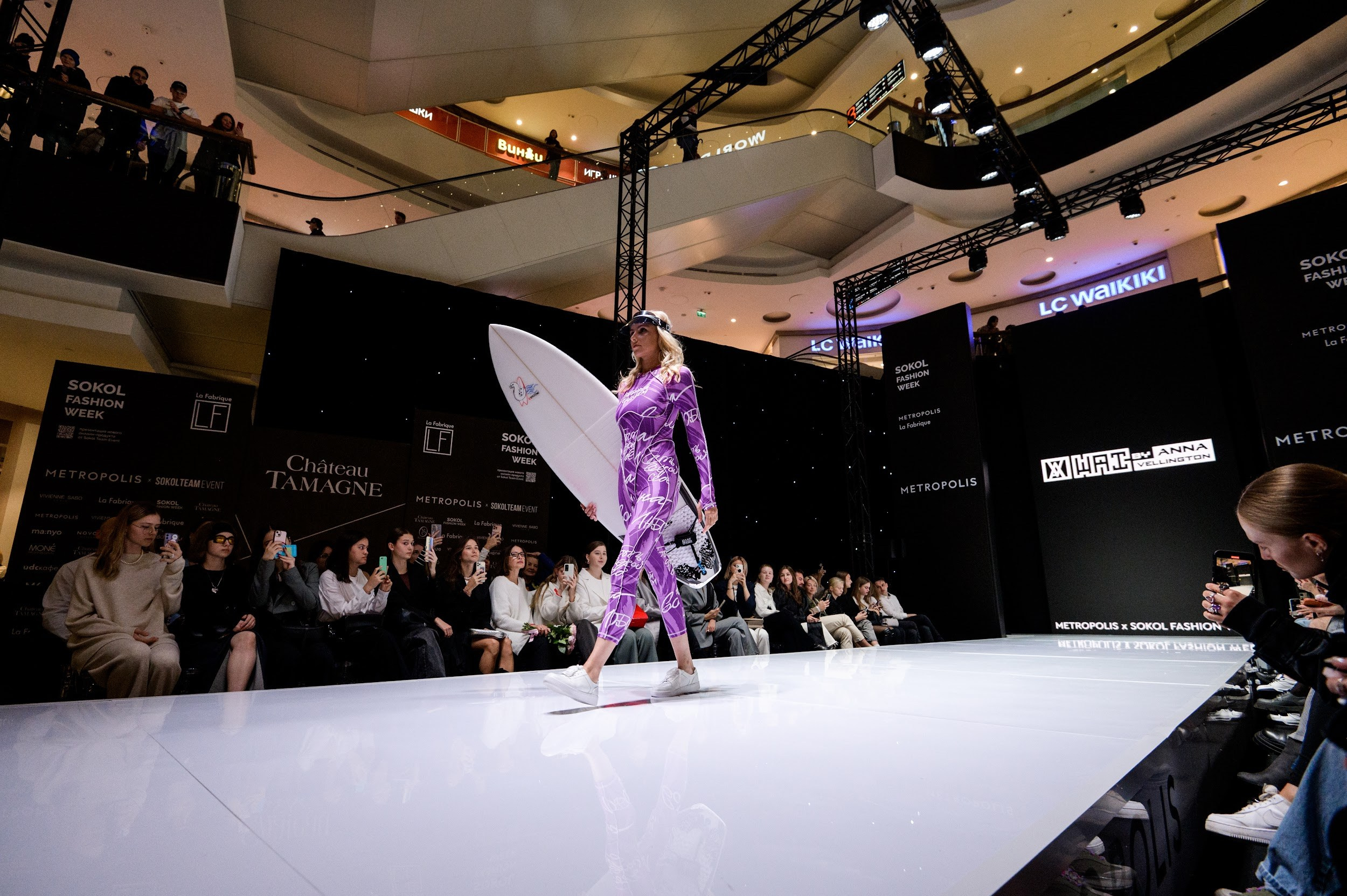 Sokol Fashion Week 2023. Kirillova Studio — мастерская декора и событий Юли Кирилловой