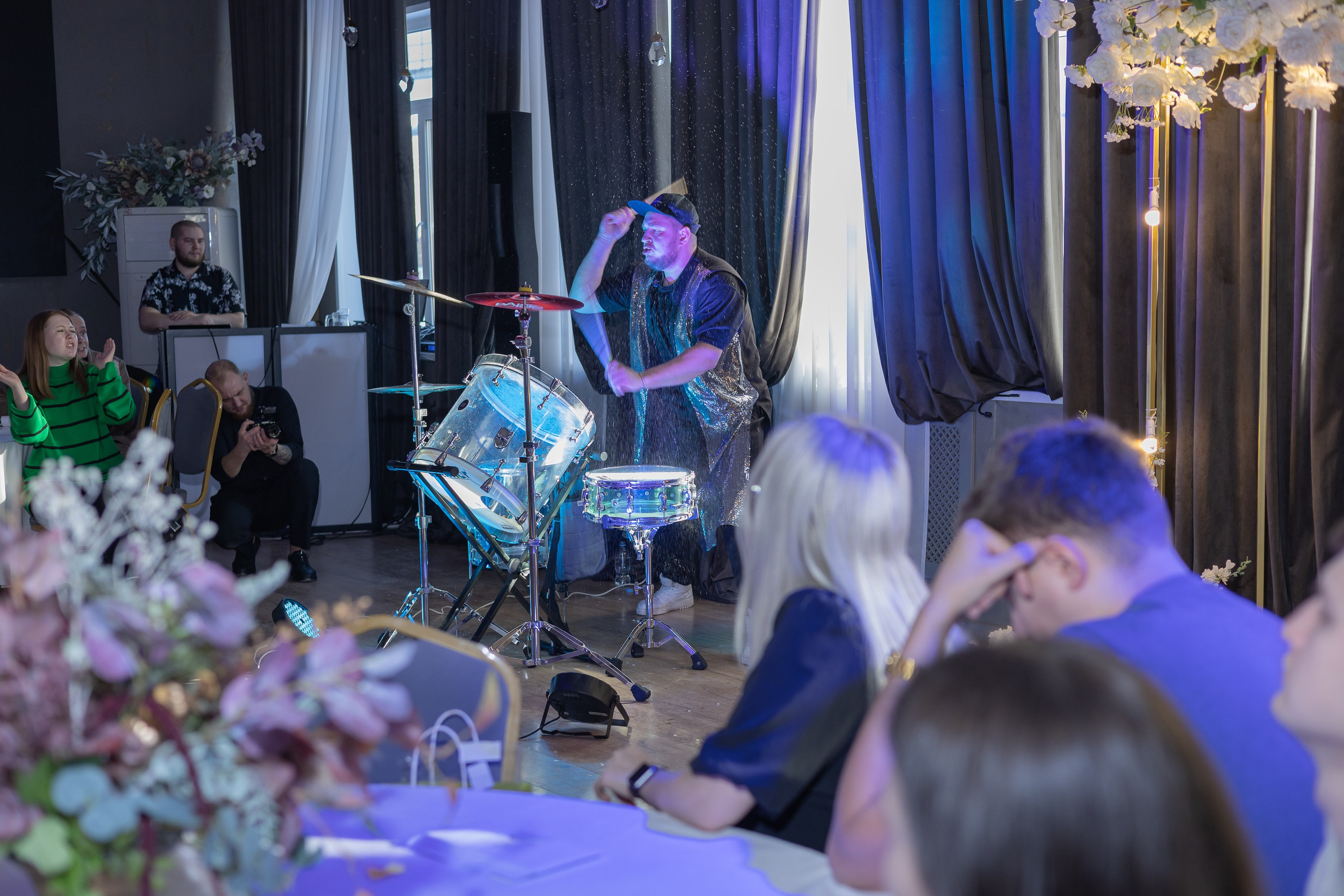 Свадебное чаепитие для молодоженов