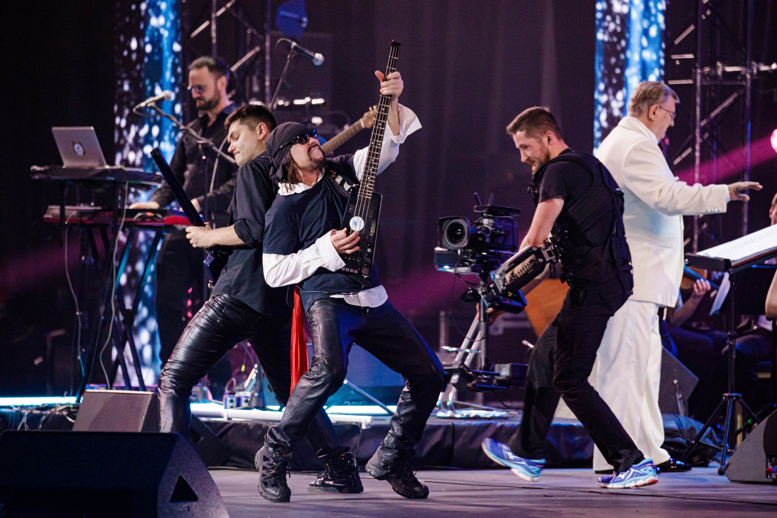 Концертное. ЧБ Фотограф Ольга Лесли