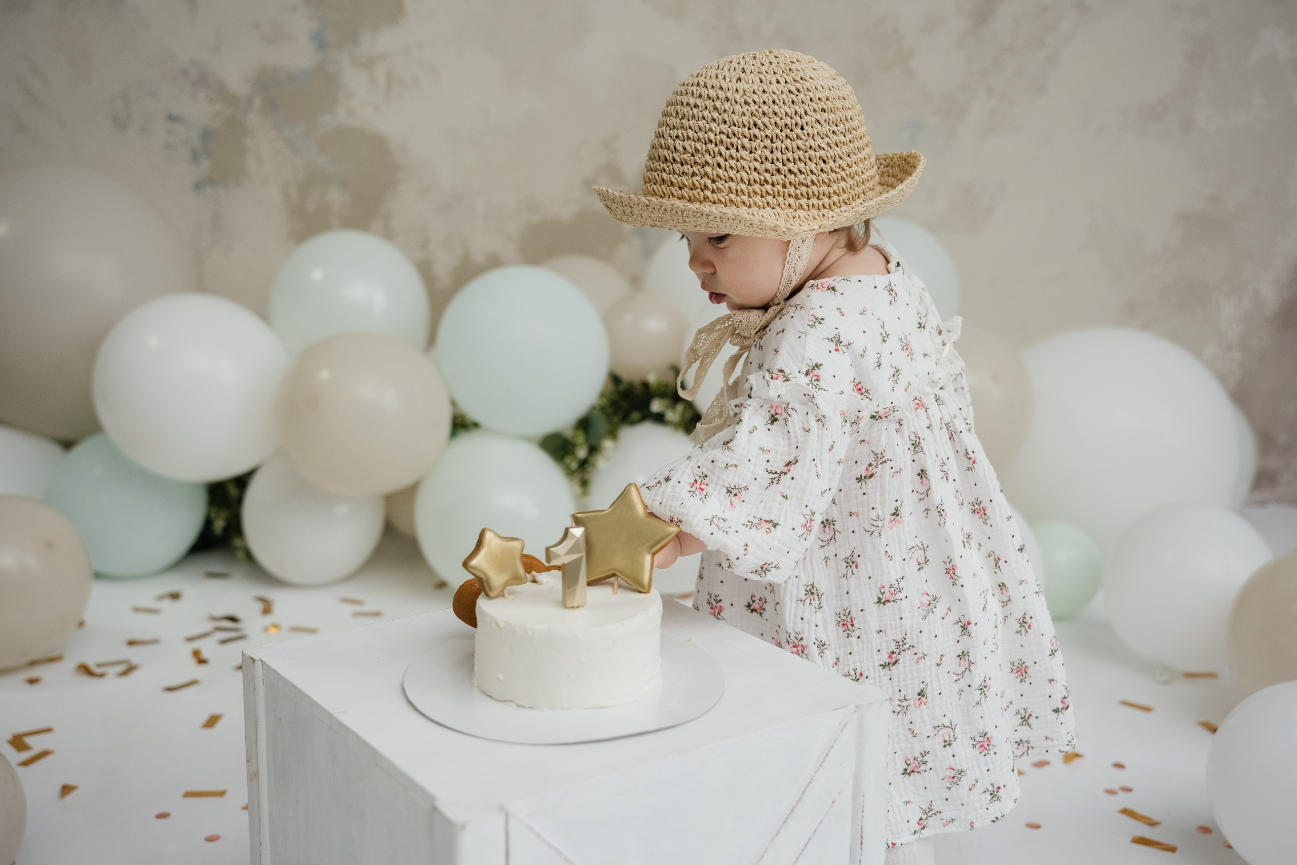 Годовасики. Лана Абрамян-Фотограф новорожденных и беременных в Новороссийске Анапе