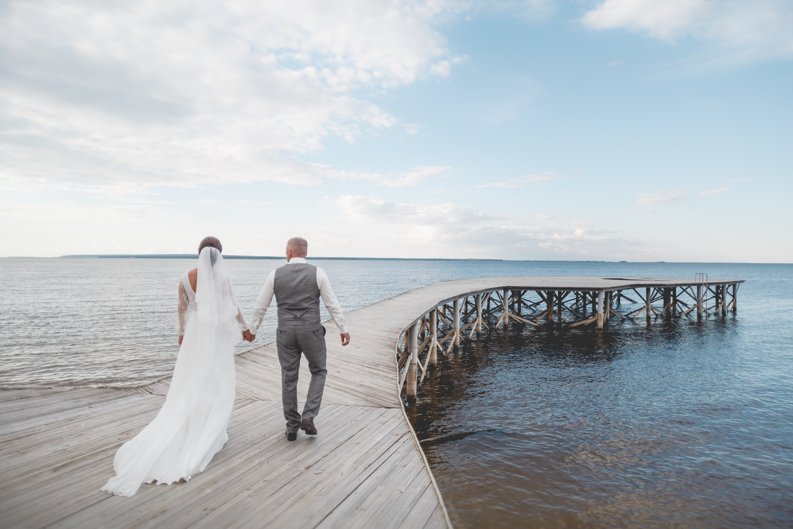 Свадьба на берегу Волги. Фотограф Ильхам Сибгатуллин Казань
