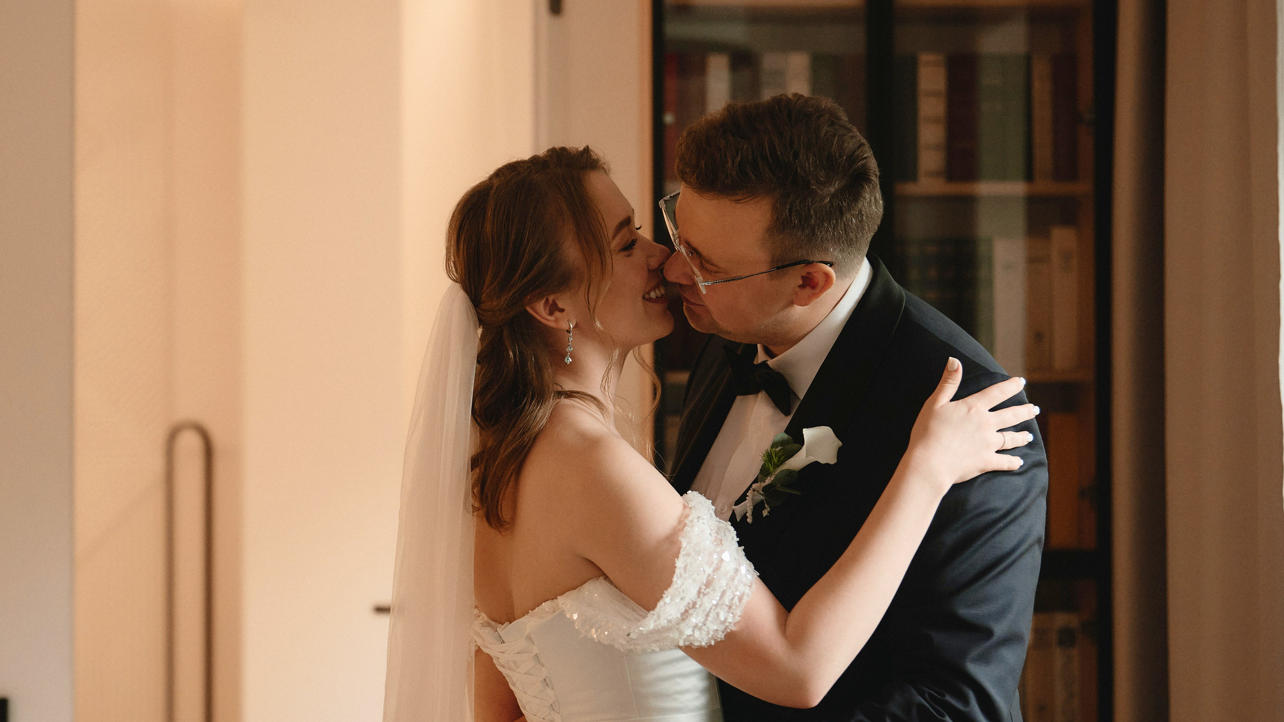 Настя & Серёжа. Ваш мультижанровый фотограф Александр Белов