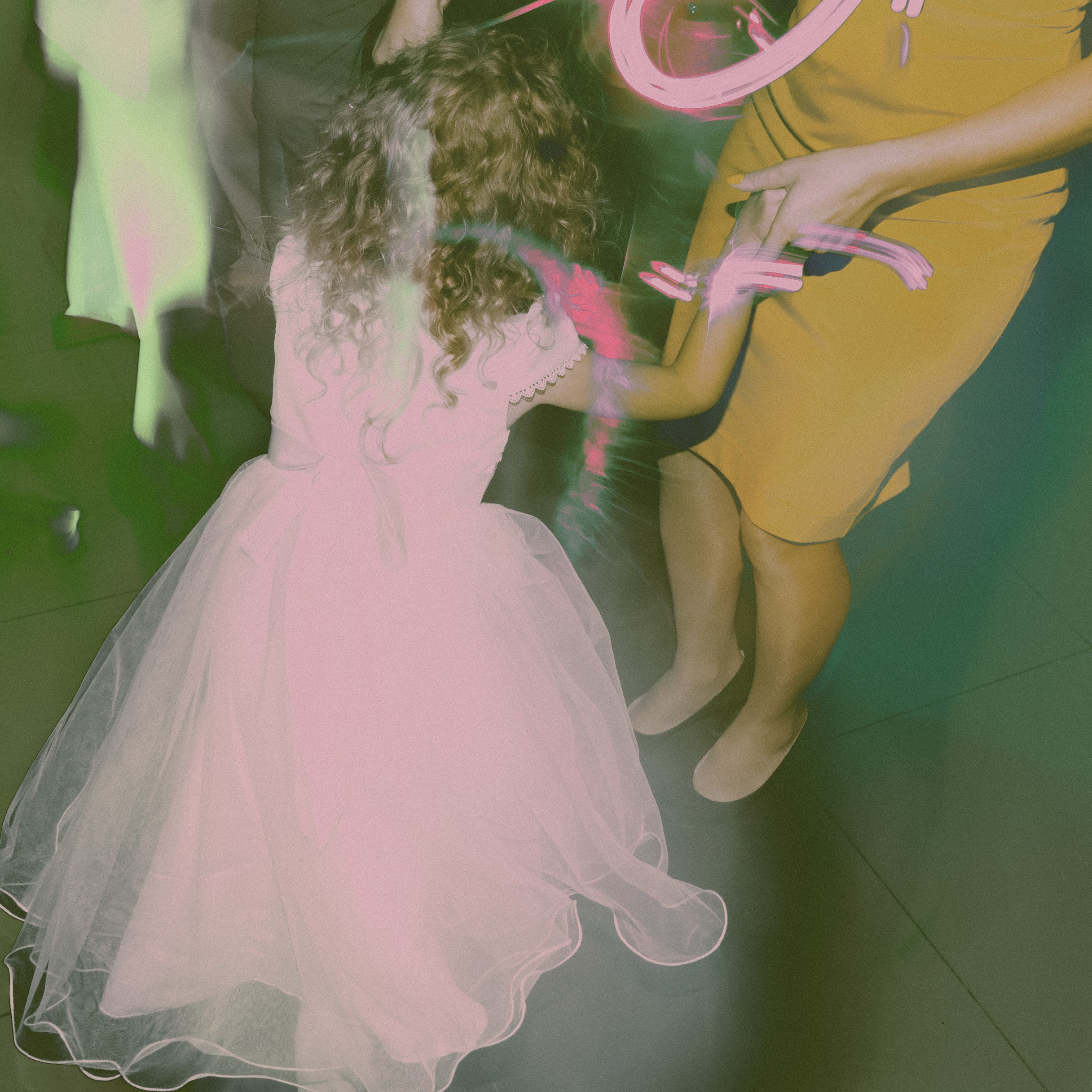 Солнце, яблоки и лодка. Фотограф Серафим Крюков