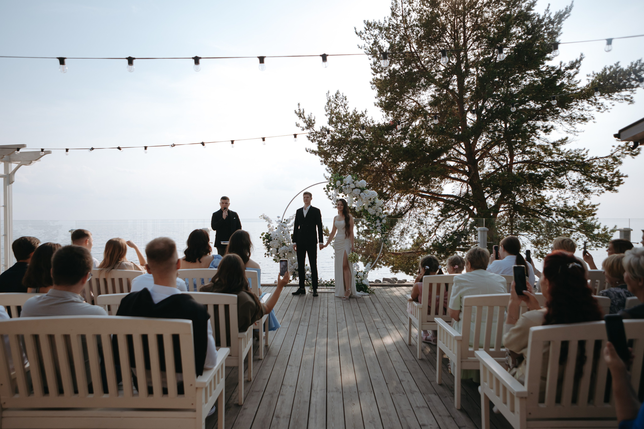 Свадьба на заливе в Санкт-Петербурге. Свадебный и семейный фотограф Арина Кулёва