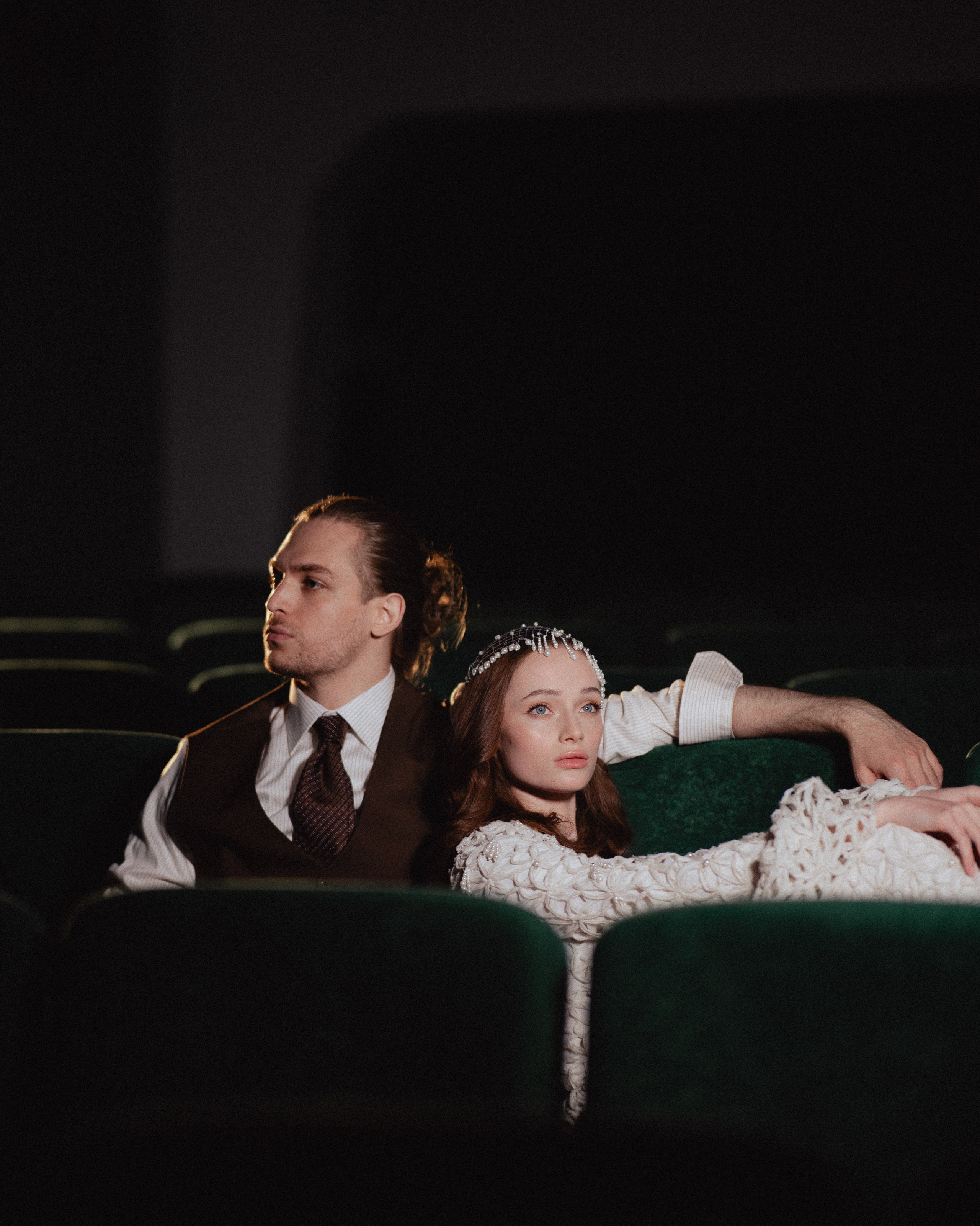 Свадебная история во дворце культуры с собаками