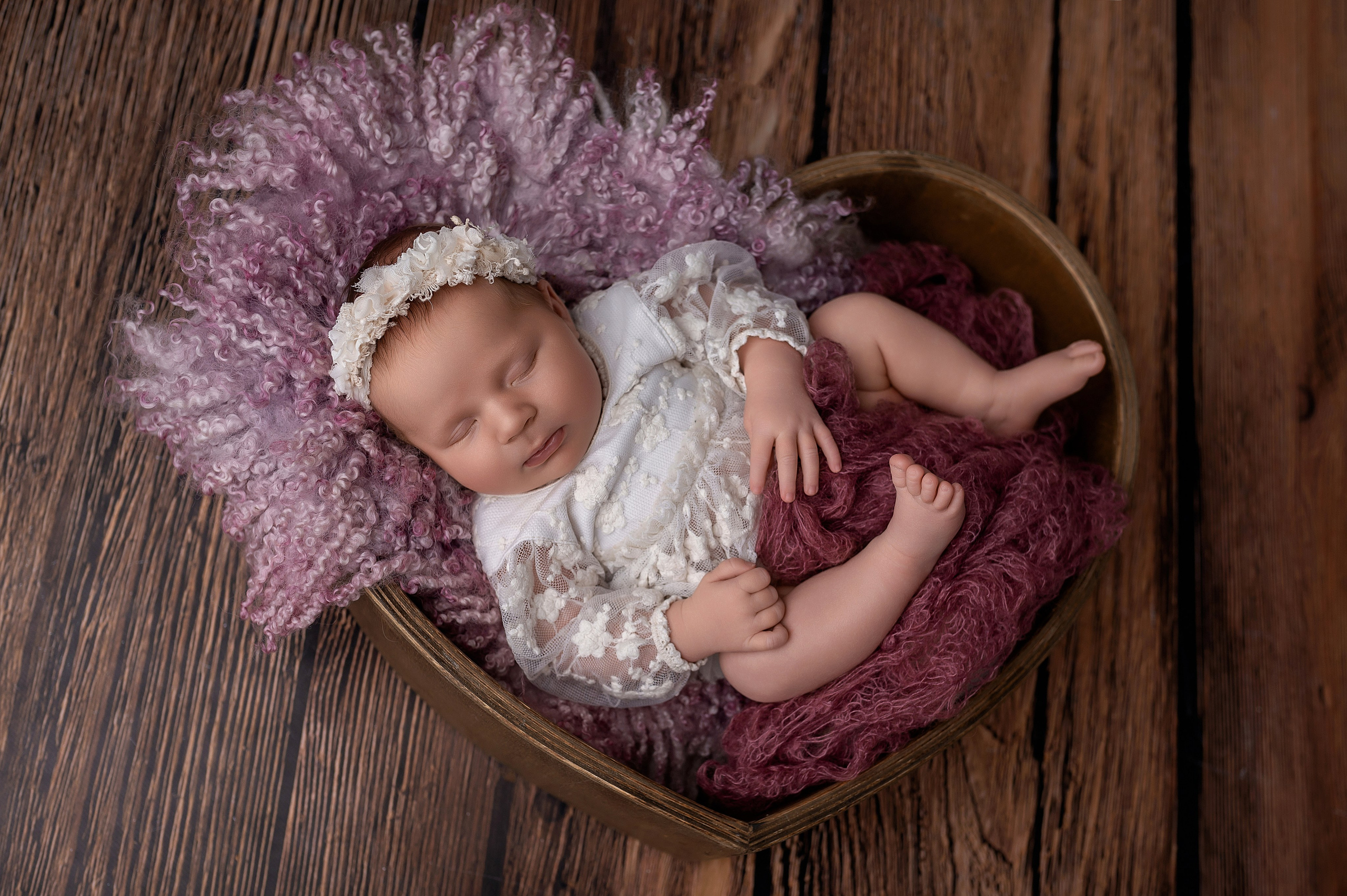 Новорождённые девочки. Детский фотограф новорождённых в Минске Боровик Екатерина