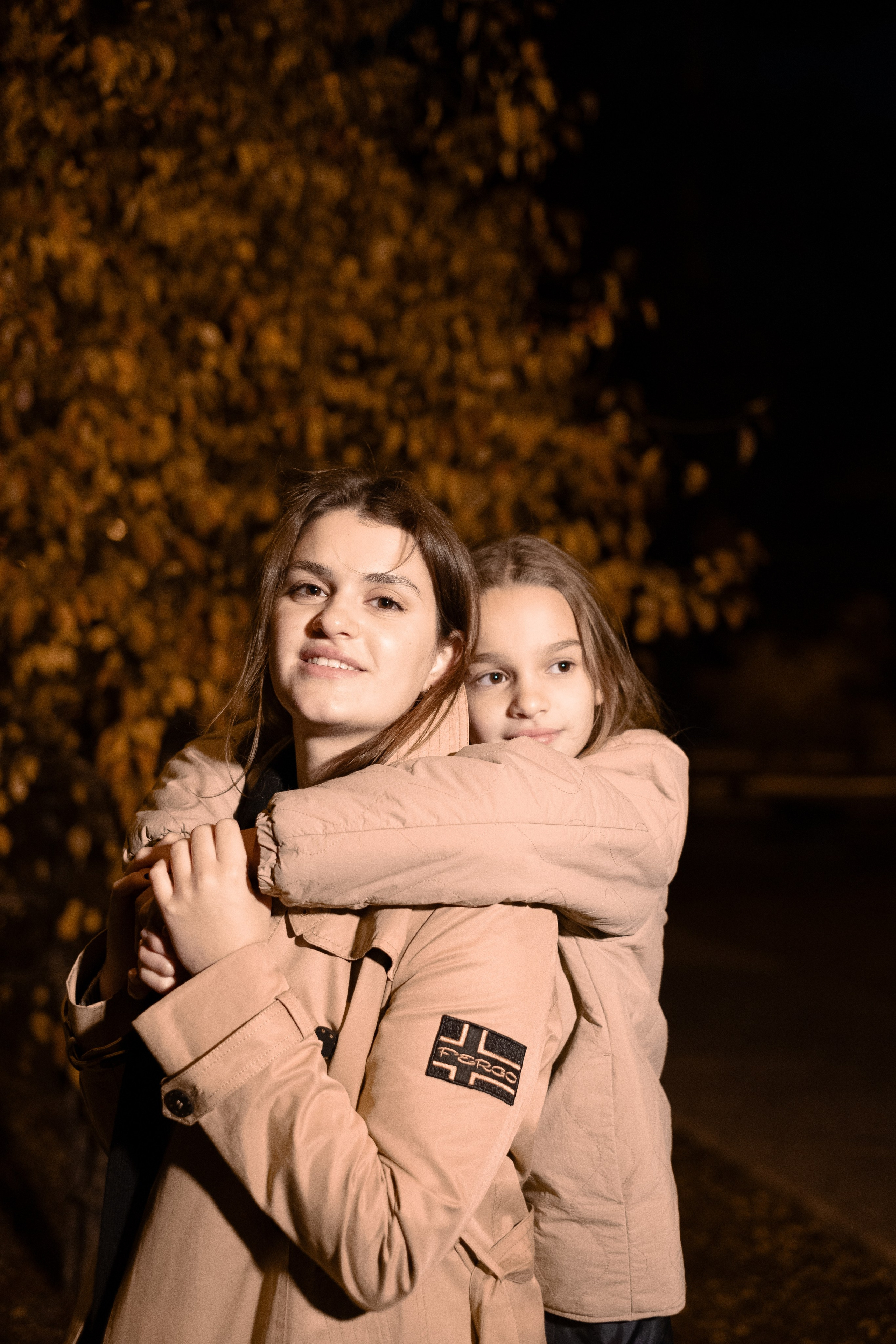 Арина и Алёна. Портретный фотограф в Чите Анна Камратова. Помогу Вам создать историю, в которой Вы — главный герой!