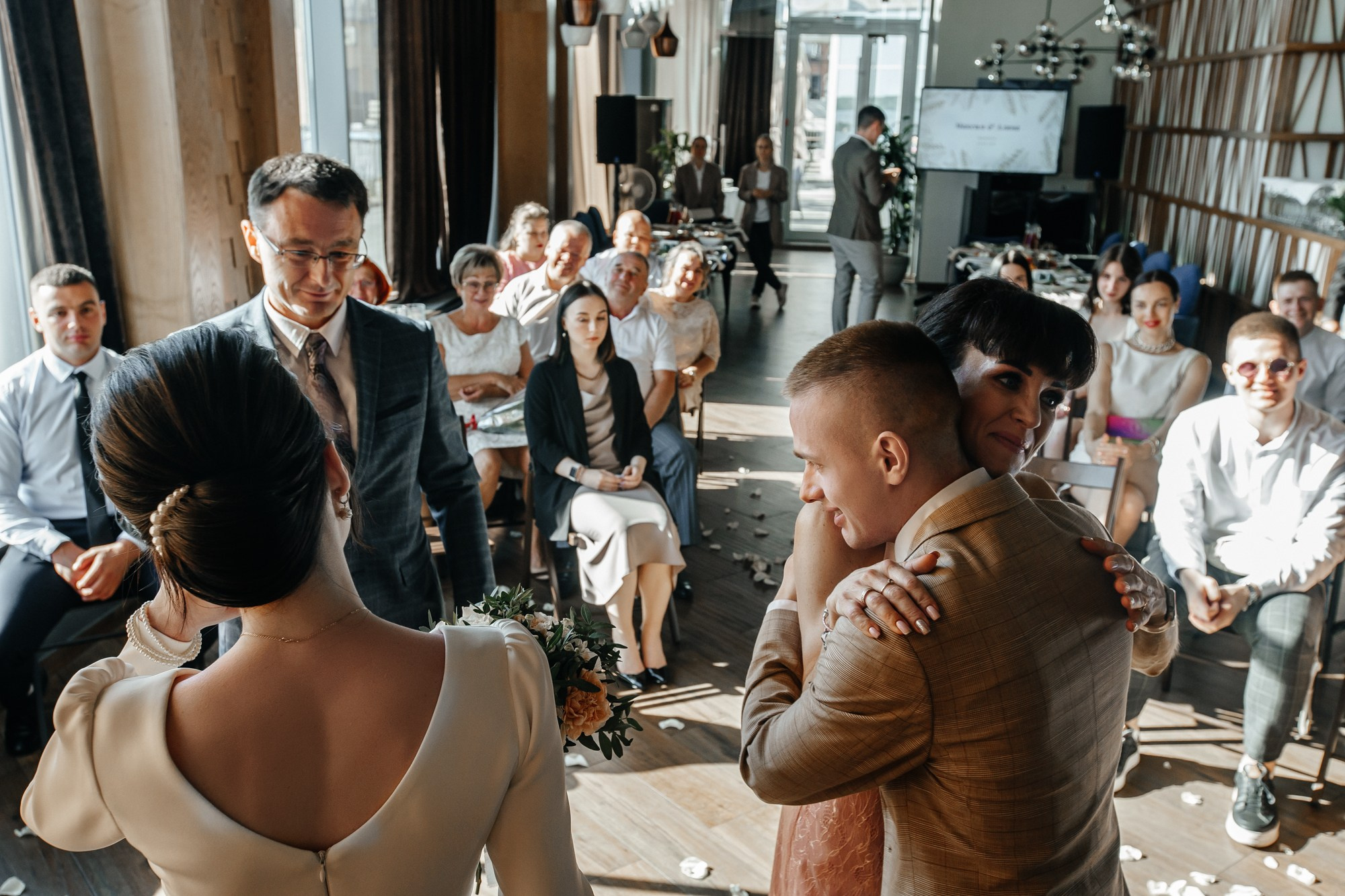 Свадебная съемка Архангельск Новотель. Свадебный фотограф в Архангельске и Северодвинске