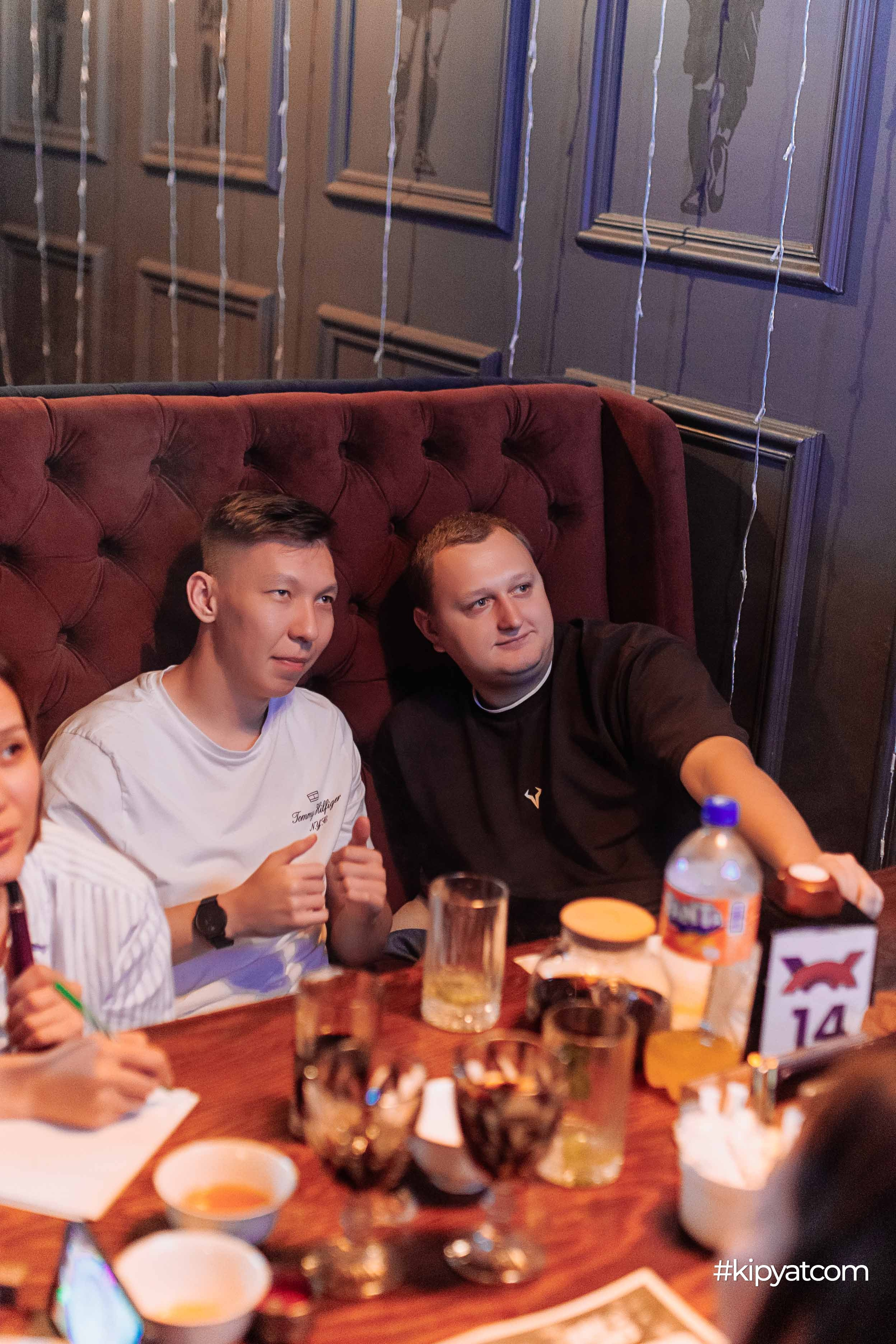 Эйнштейн Party