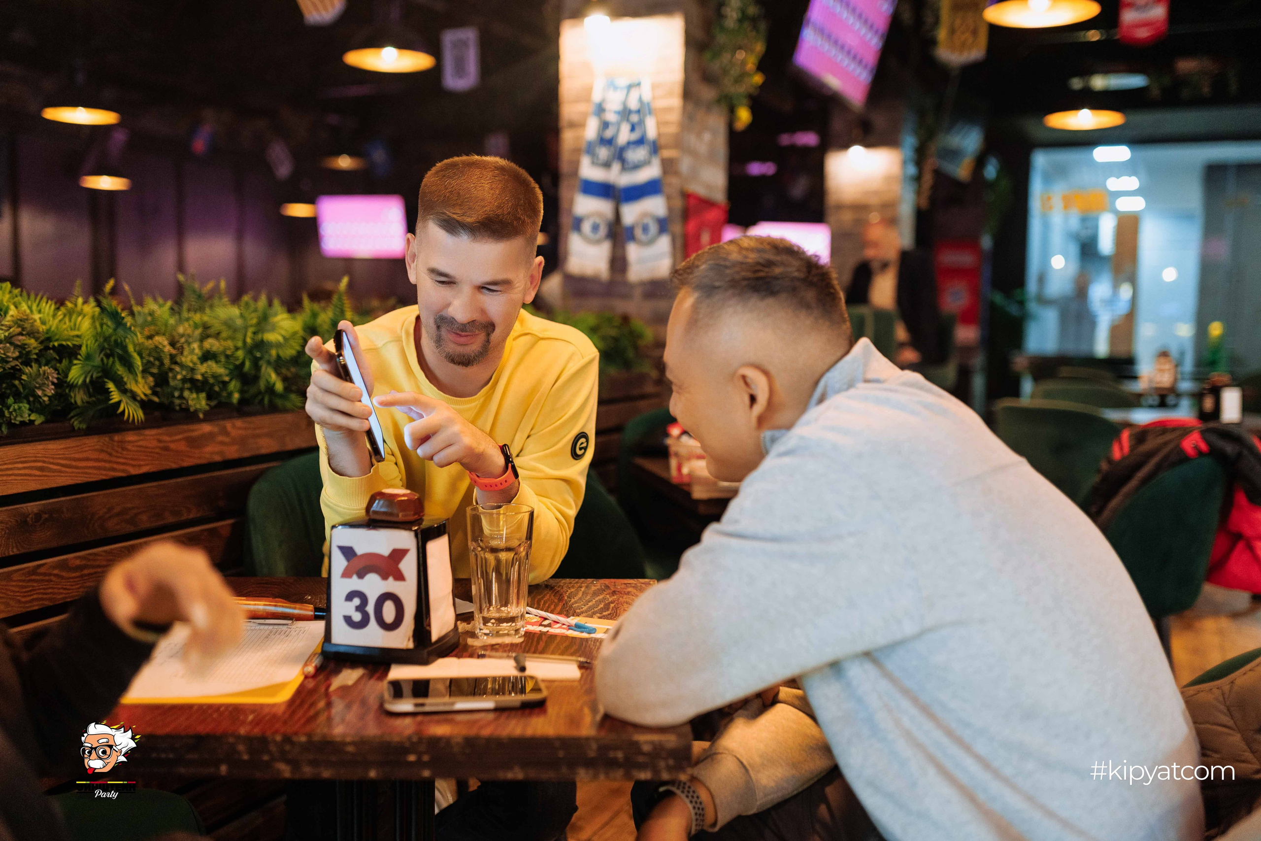 Эйнштейн Party