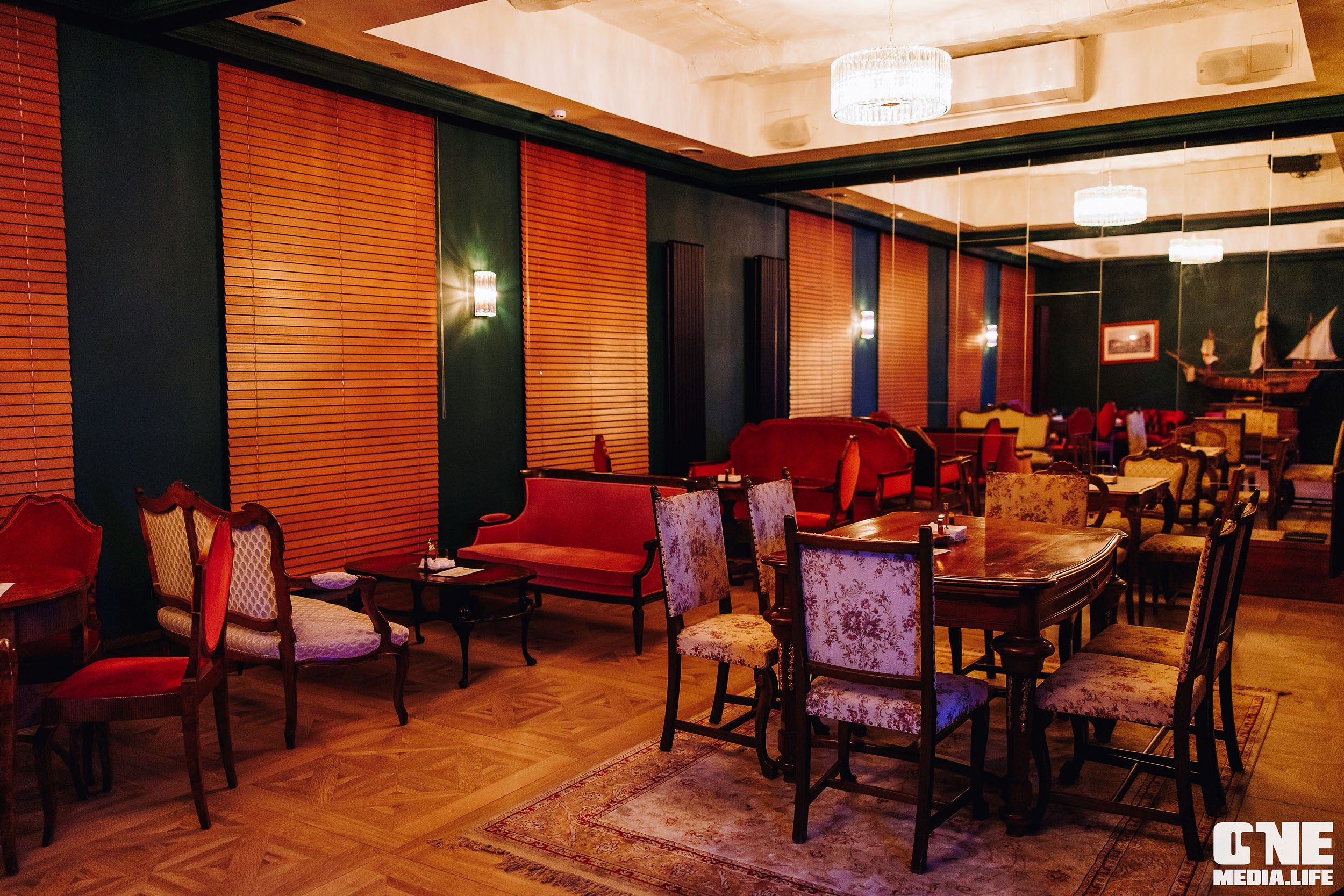 Фоторепортаж из караоке-клуба Белгравия. One Media Life: фоторепортажи, фотоотчеты с мероприятий и заведений