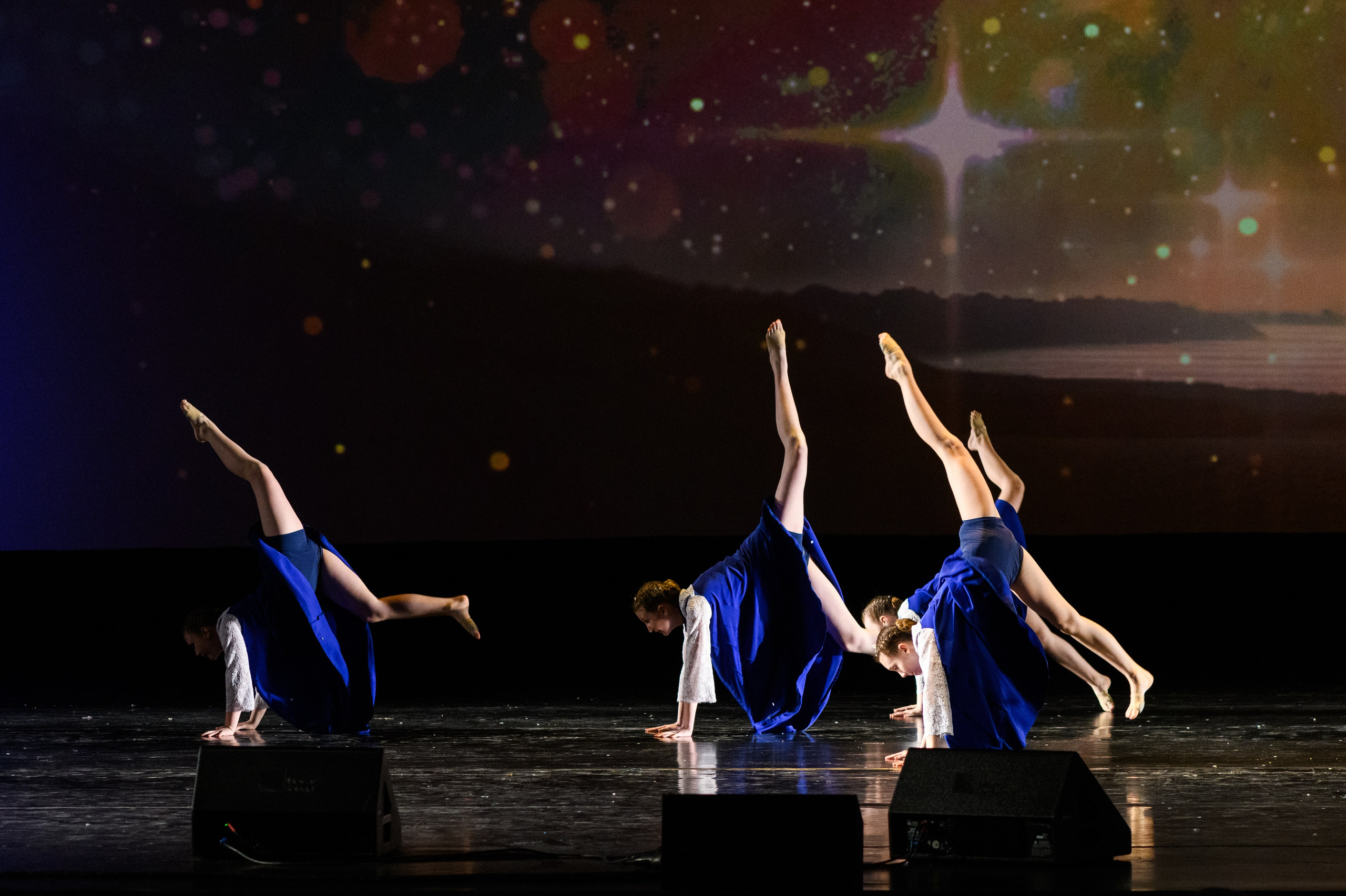 23 апреля, часть 2, БКЗ Октябрьский, г. Санкт-Петербург. Золотое яблочко