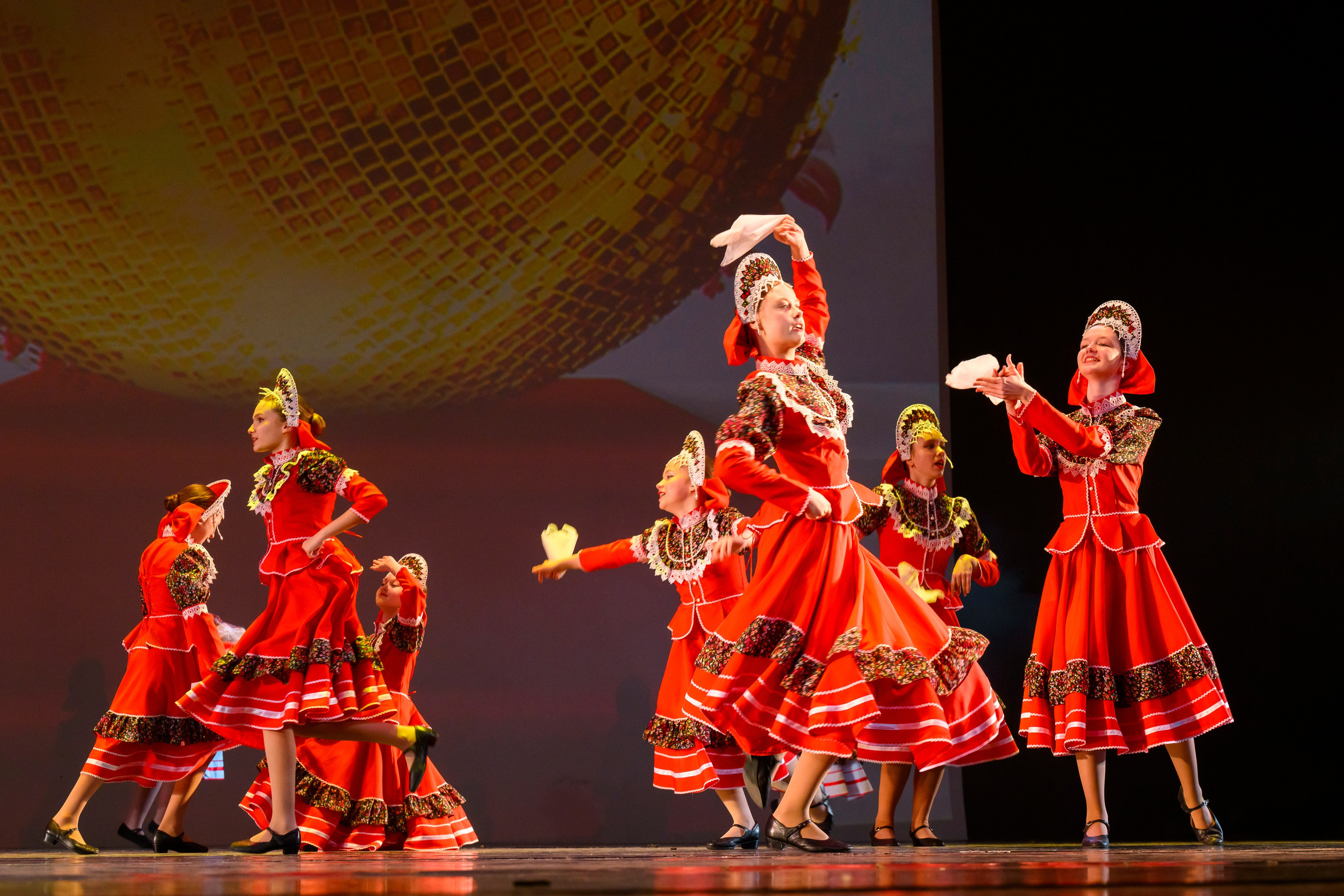 23 апреля, часть 2, БКЗ Октябрьский, г. Санкт-Петербург. Золотое яблочко