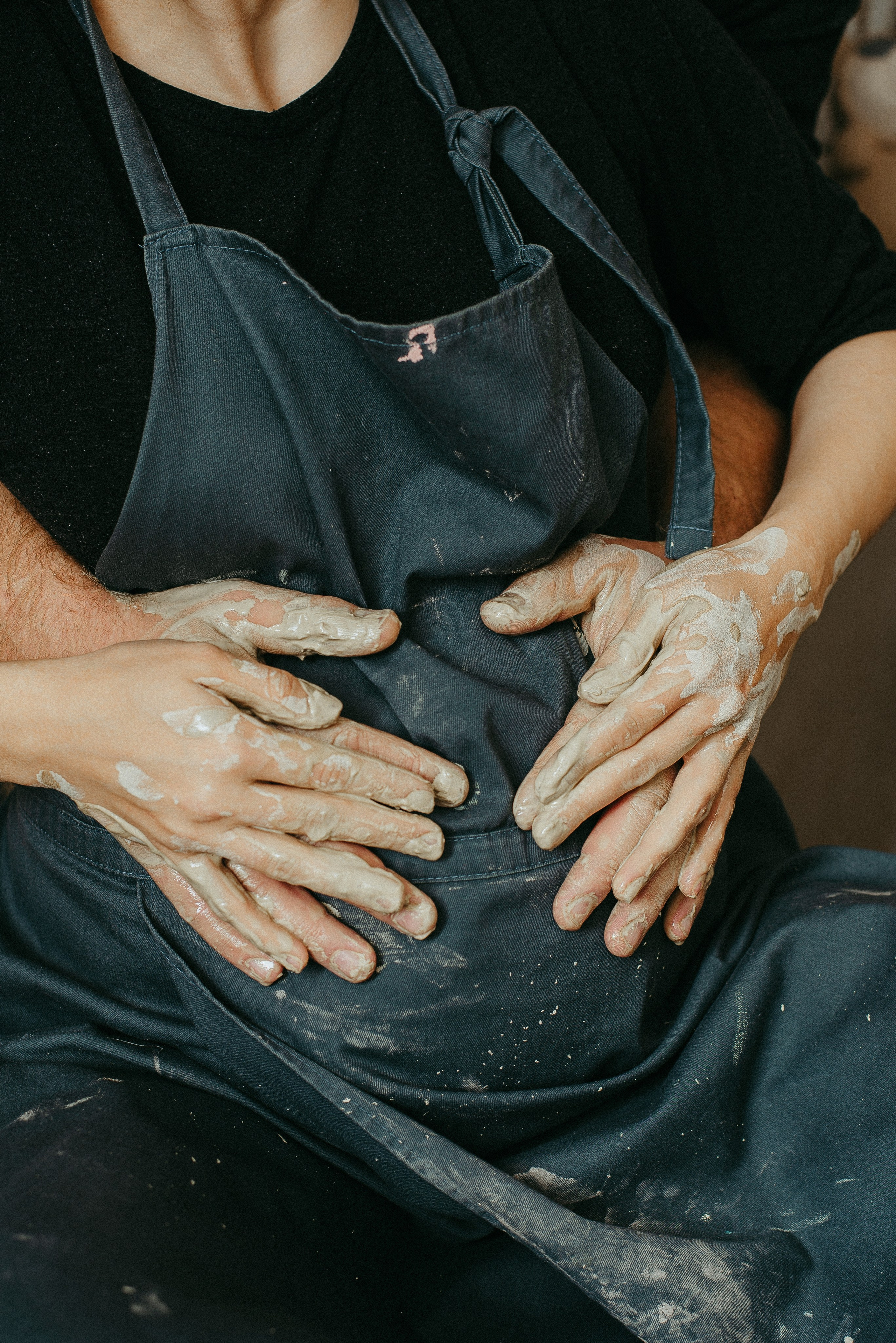 Троицкие в гончарной мастерской. Семейный и детский фотограф Иваново Ксения Азаренкова
