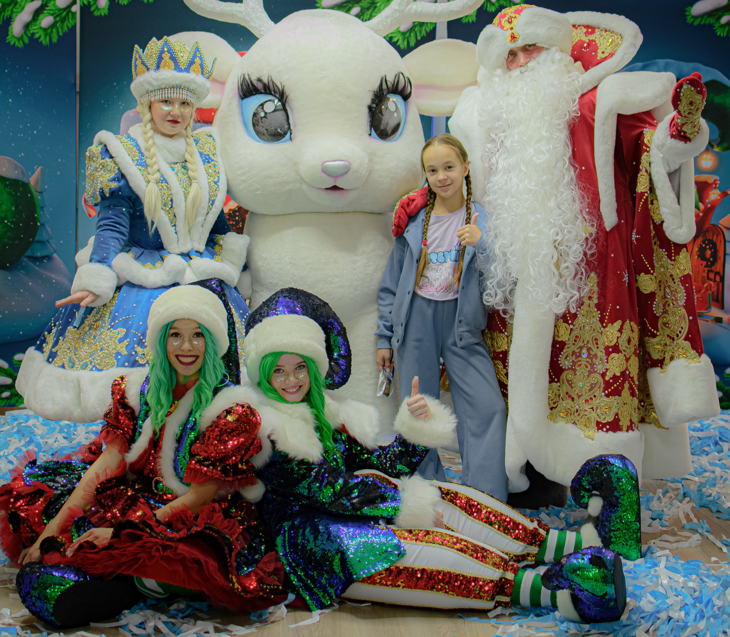 HAPPY NEW YEAR. Photokarish