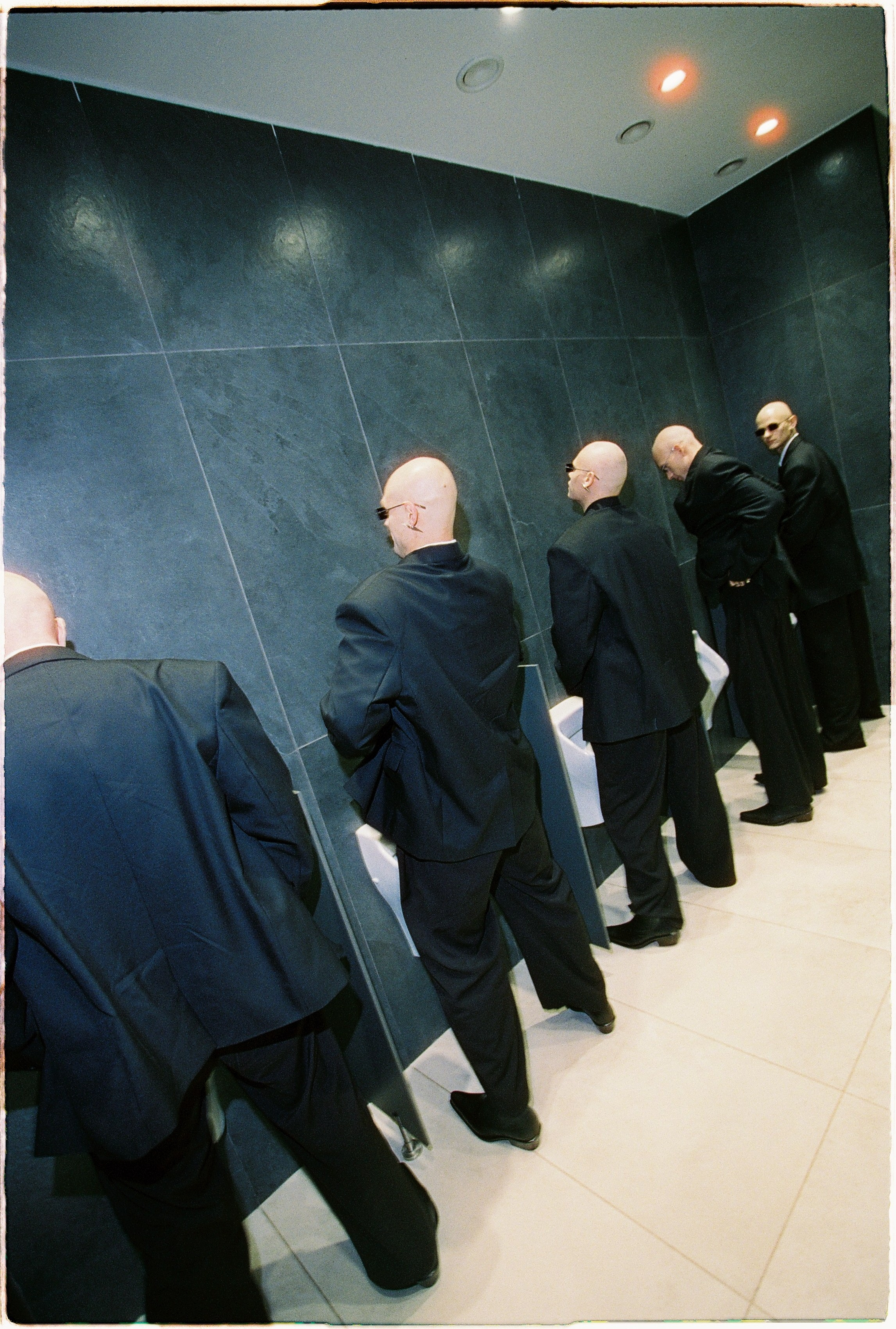 Гоша Карцев x5. Илья Симонов фотограф москва