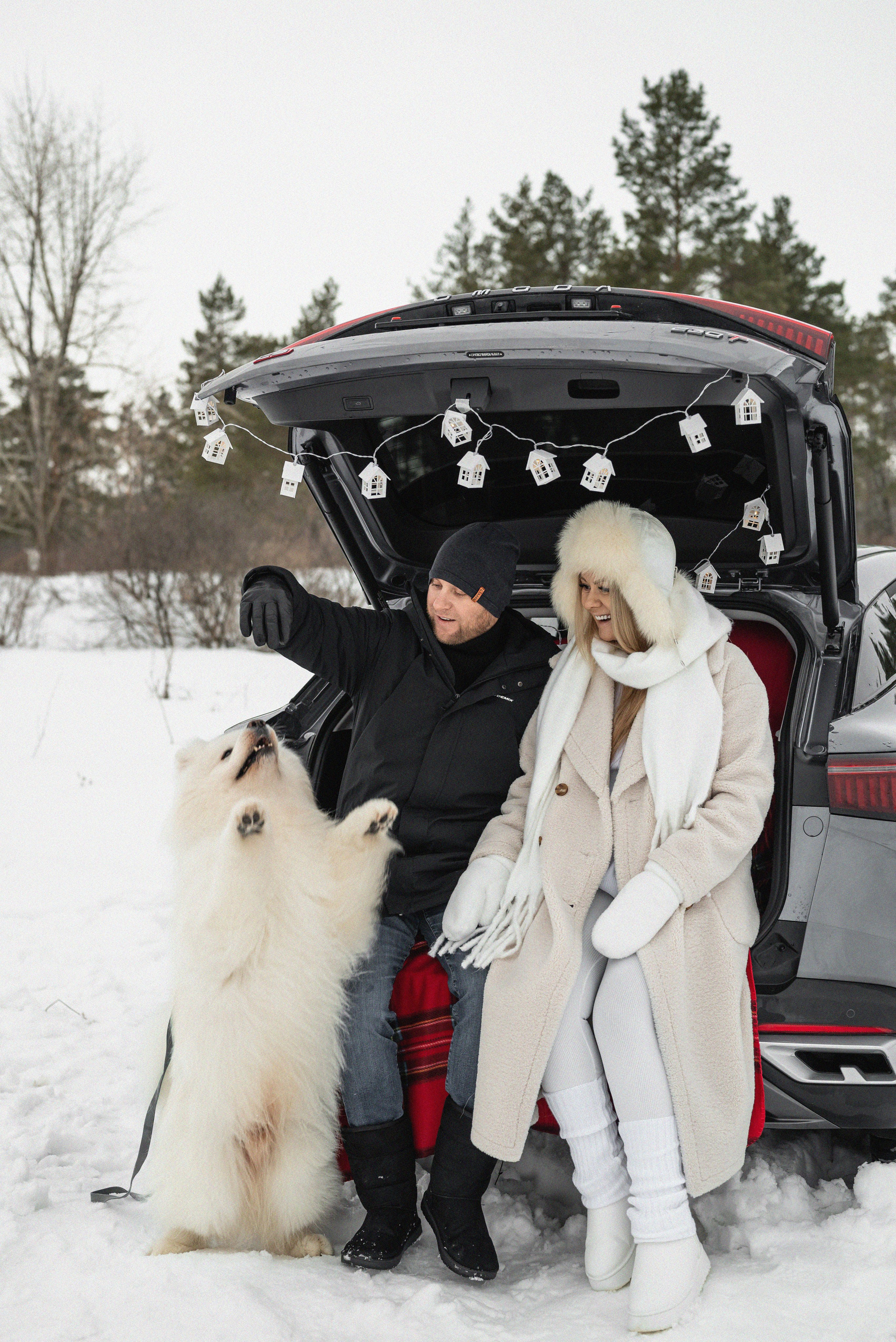 Фотопроект с Платоном и машиной на улице. Фотограф в городе Салават
