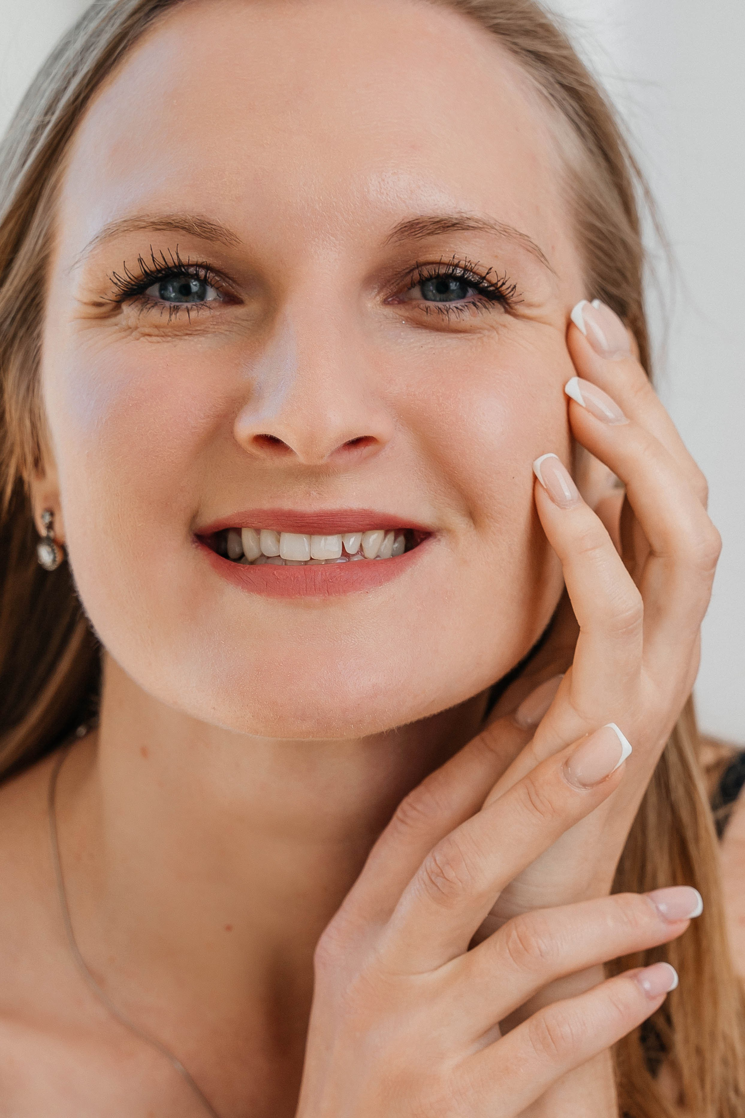 Съемки в интерьере студий. Виктория Алпеева — фотограф по любви