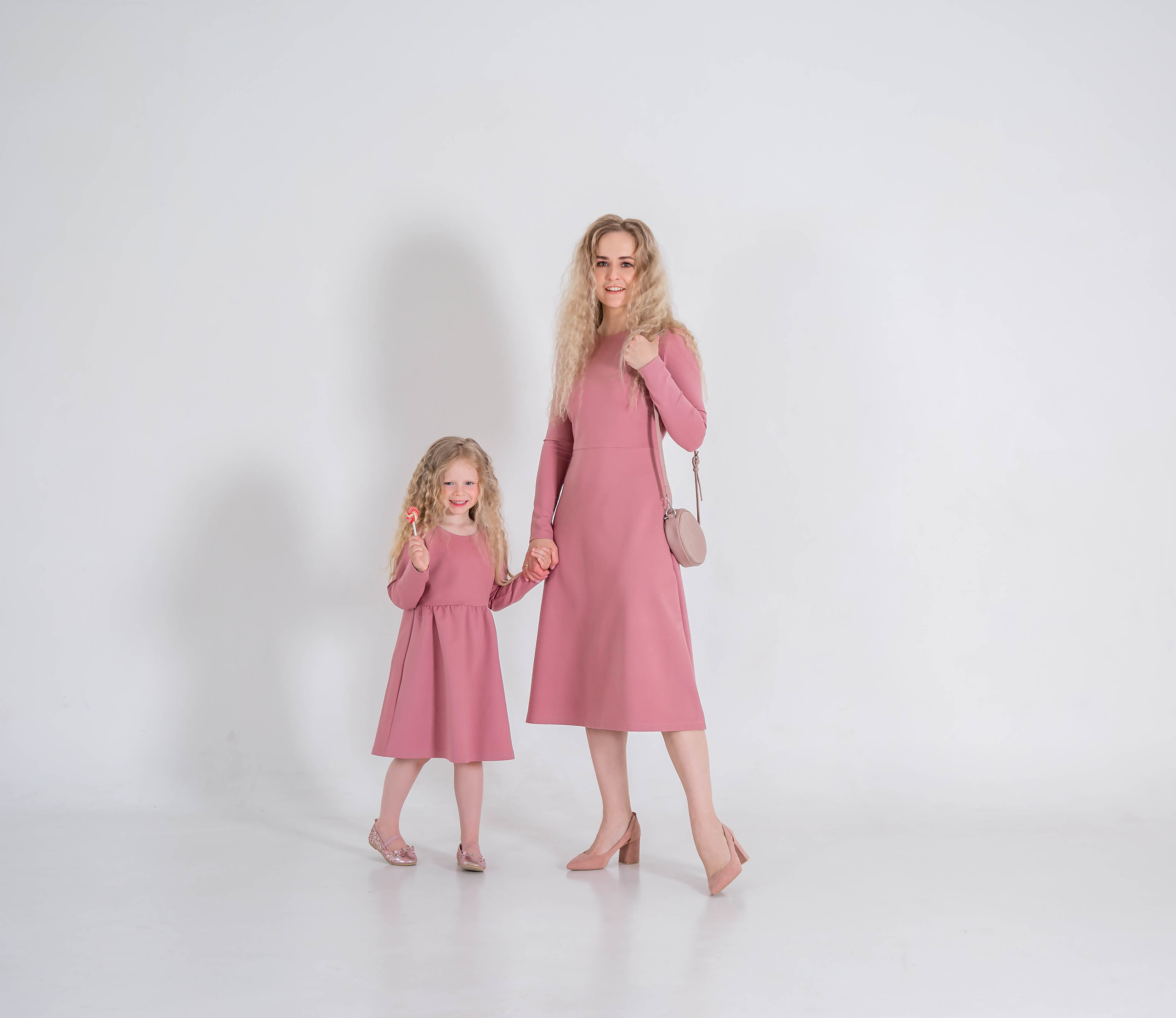 Фотосессия для весенней коллекции button.dress. Семейный и детский фотограф в Санкт- Петербурге Ольга Салаева